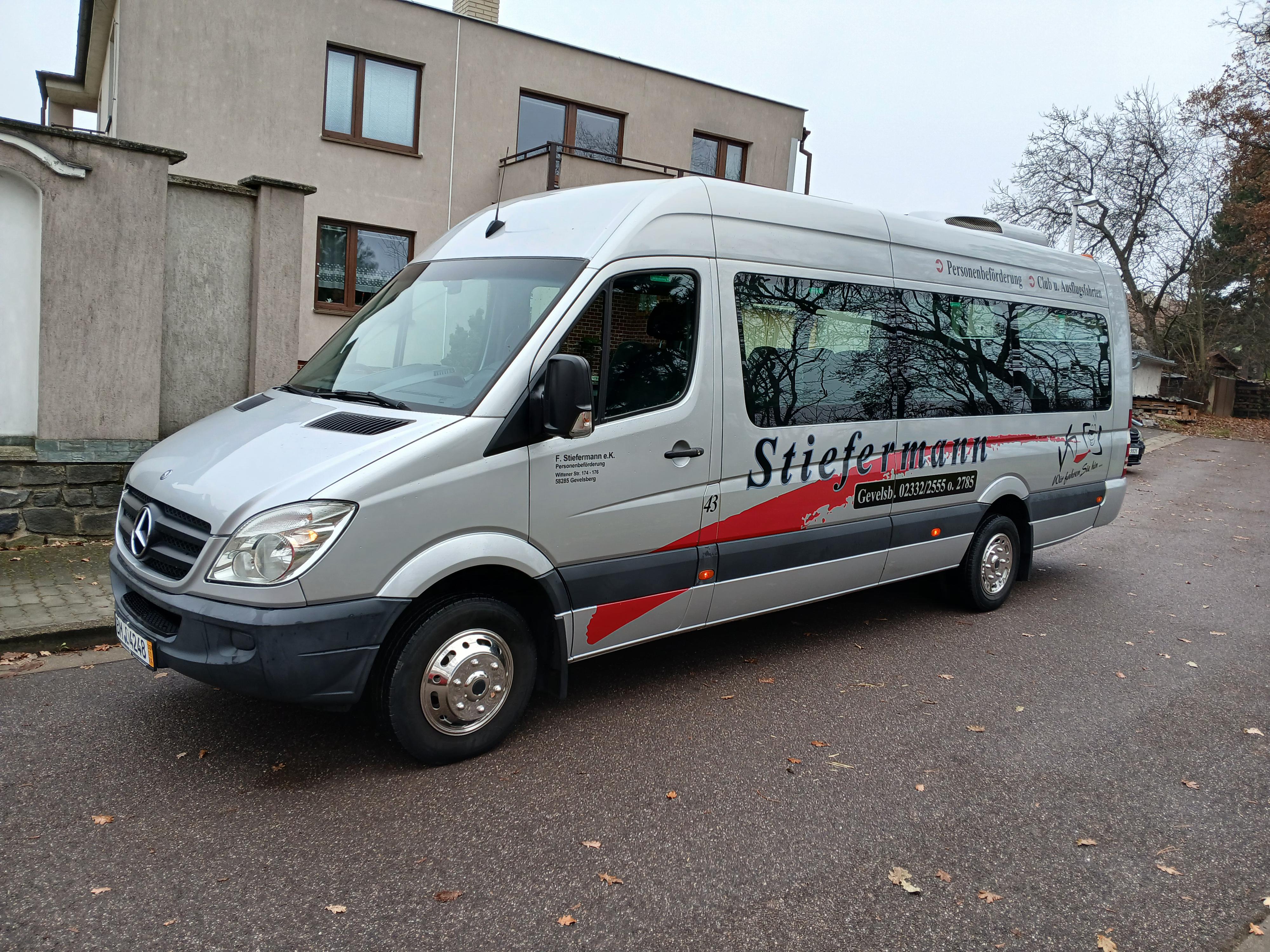 Autobusová a mikrobusová doprava - Kamil Horník - HOKATRANS foto 4