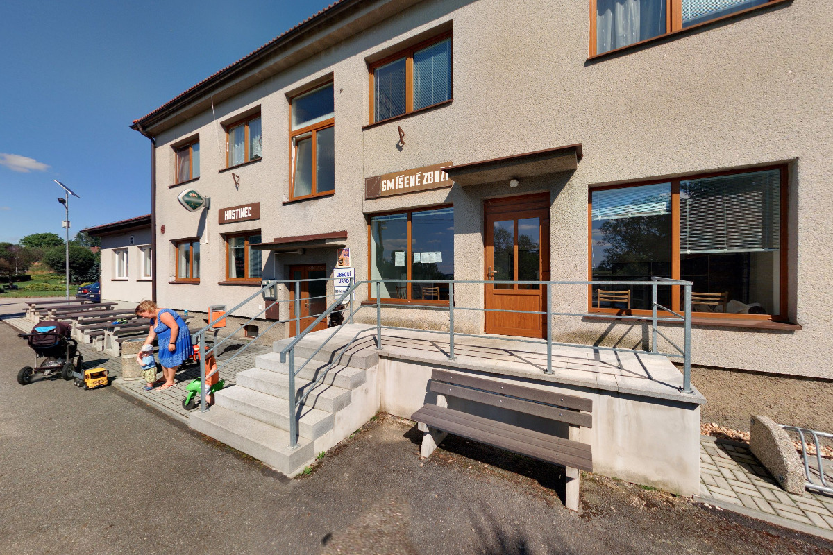 Hojovice - obecní úřad foto 1