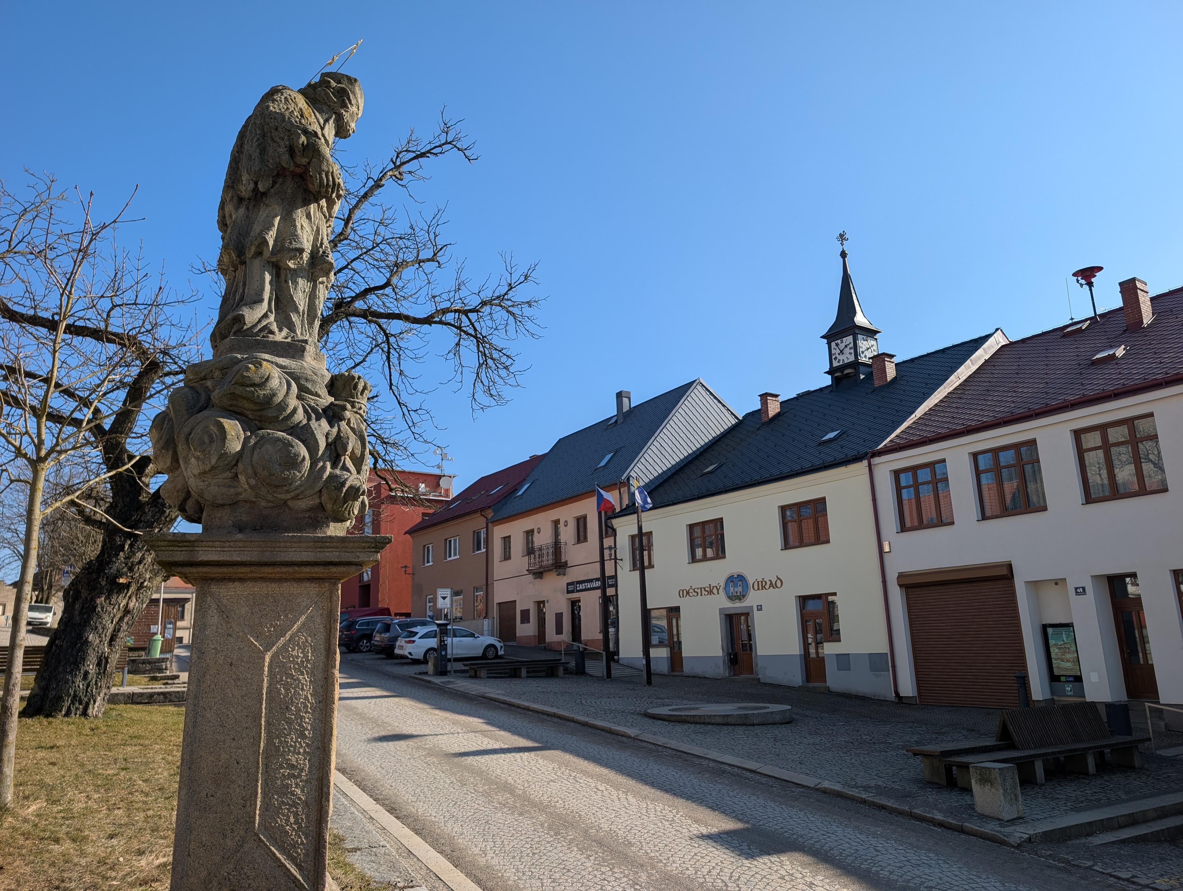 Lipnice nad Sázavou - městský úřad foto 4
