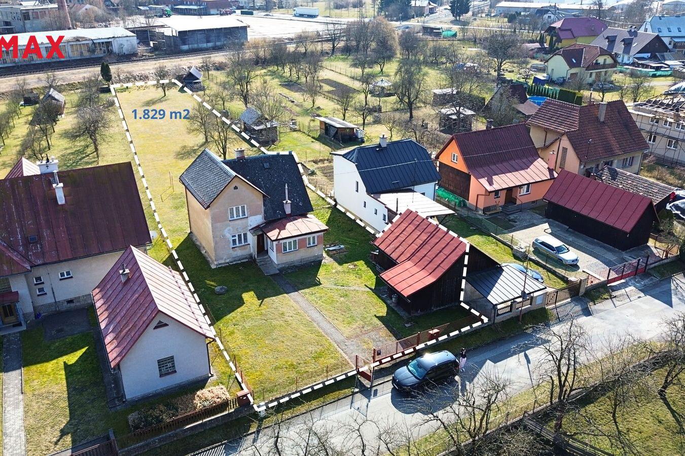 Rodinný dům v Halenkově s velkou zahradou