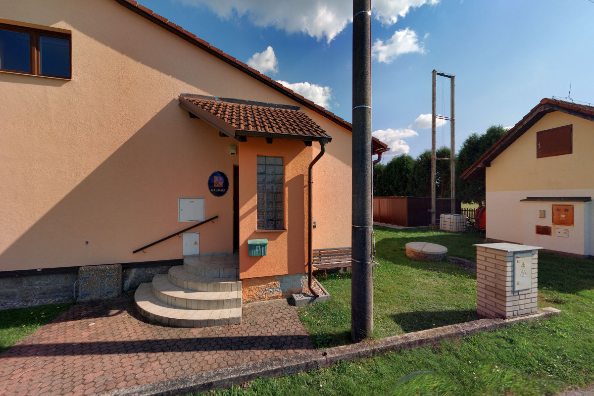Halámky - obecní úřad