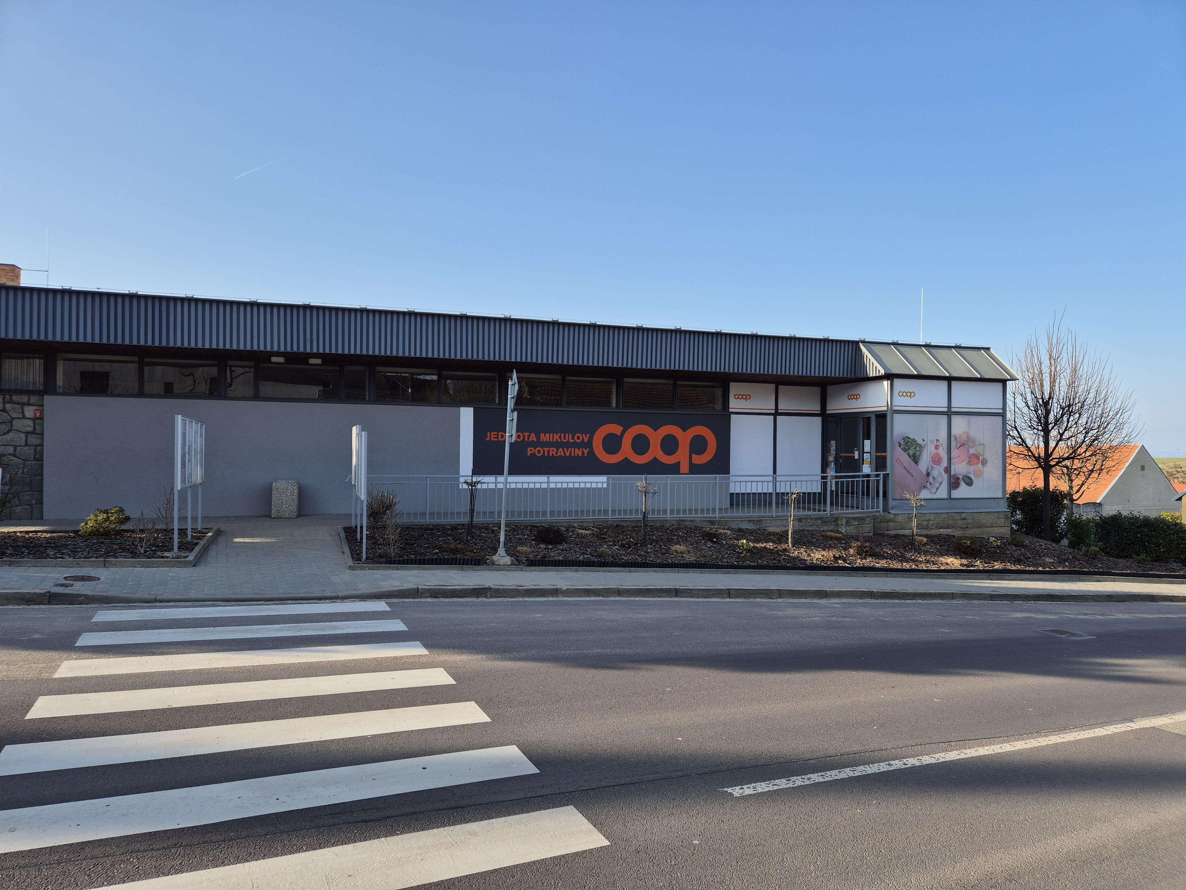 COOP - Jednota, spotřební družstvo v Mikulově foto 2