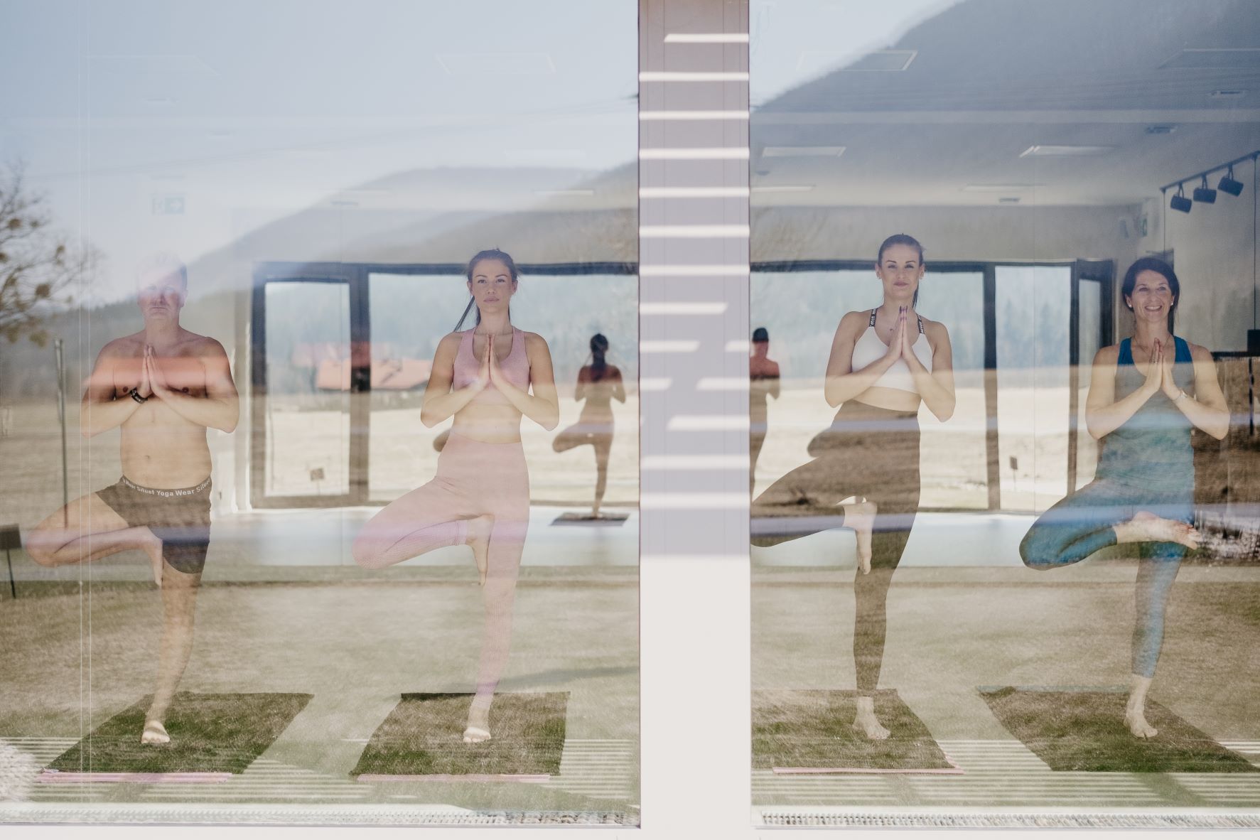 YOGA SPORT Maralák