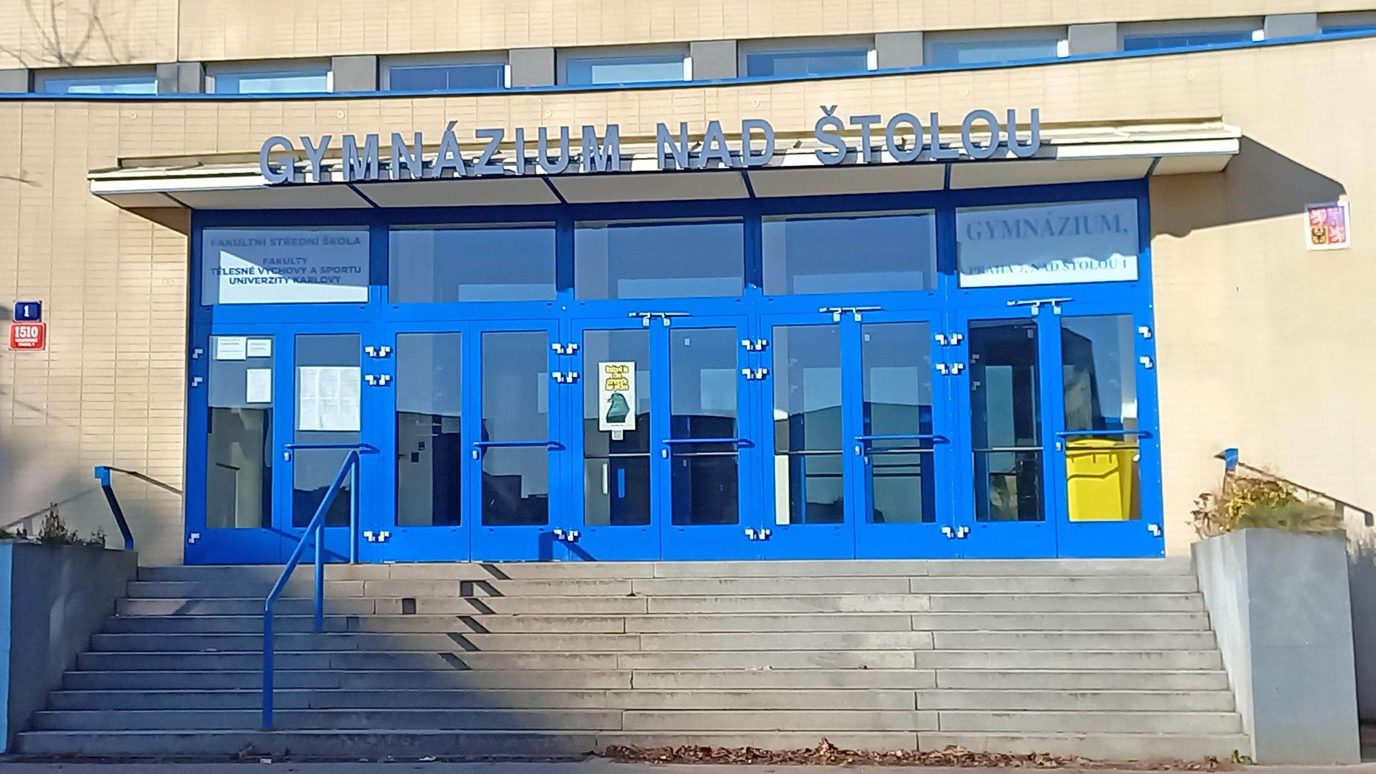 Gymnázium Praha 7, Nad Štolou foto 2