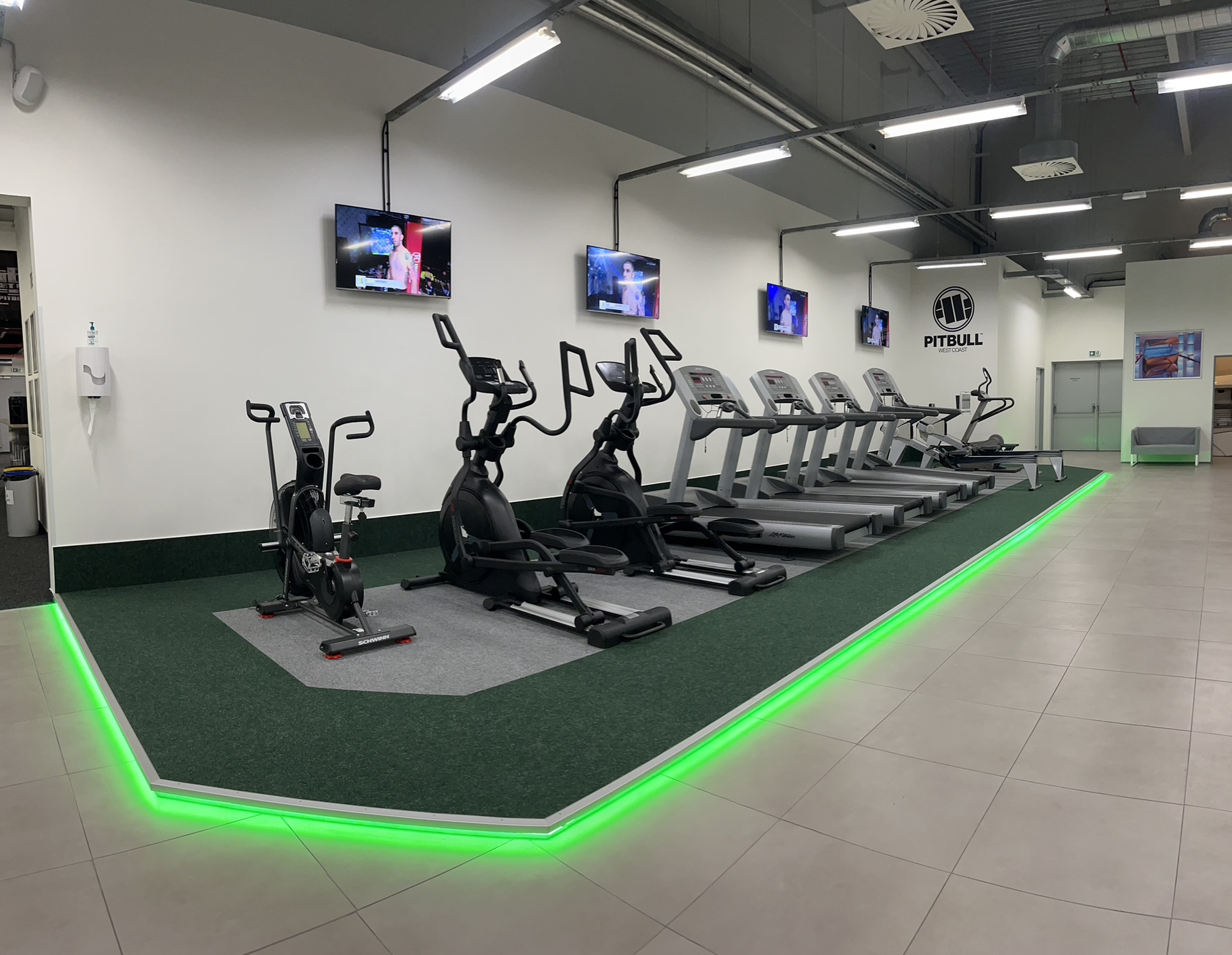 HAKIM Fitness, s.r.o. foto 3