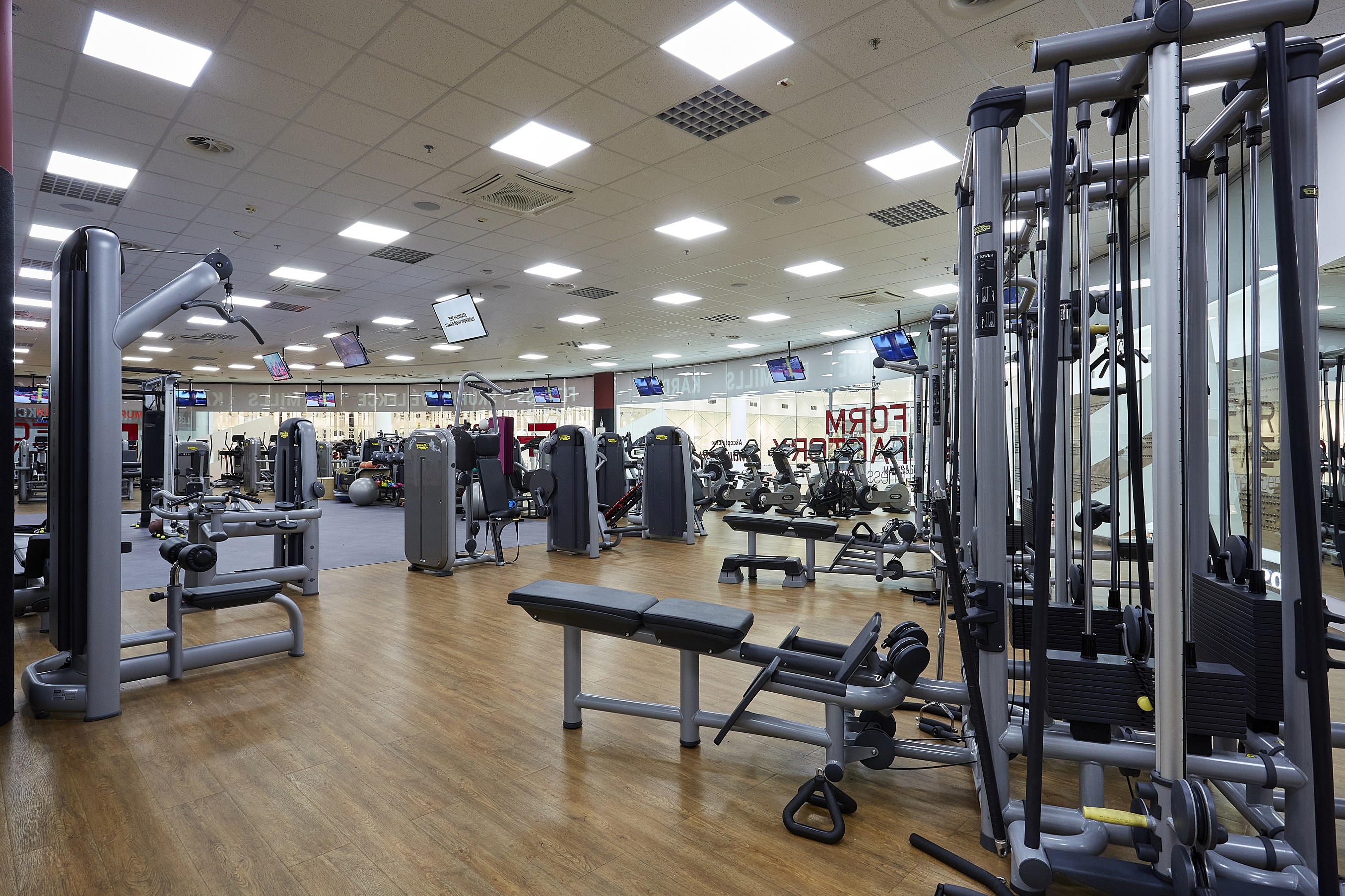 Form Factory Ostrava Avion foto 6