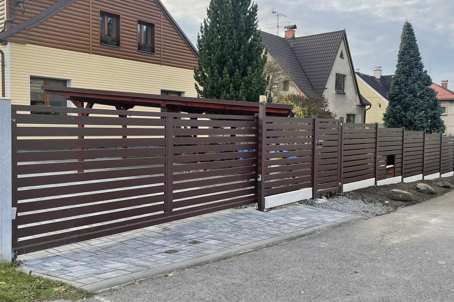 Posuvné brány, hliníkové ploty RRmont.cz