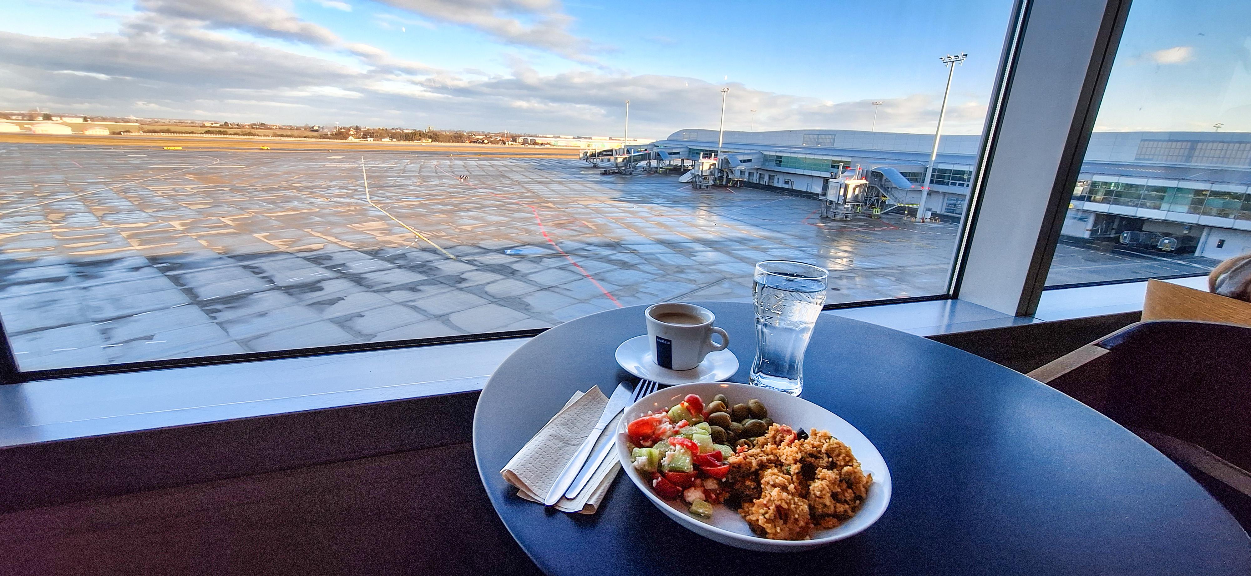 We are FOOD LOVERS foto 1