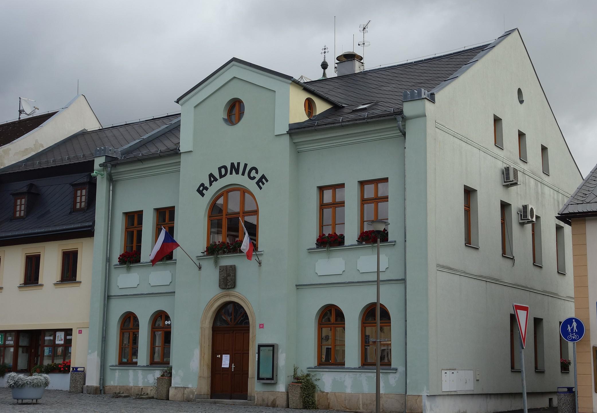 Jablonné v Podještědí - městský úřad foto 6