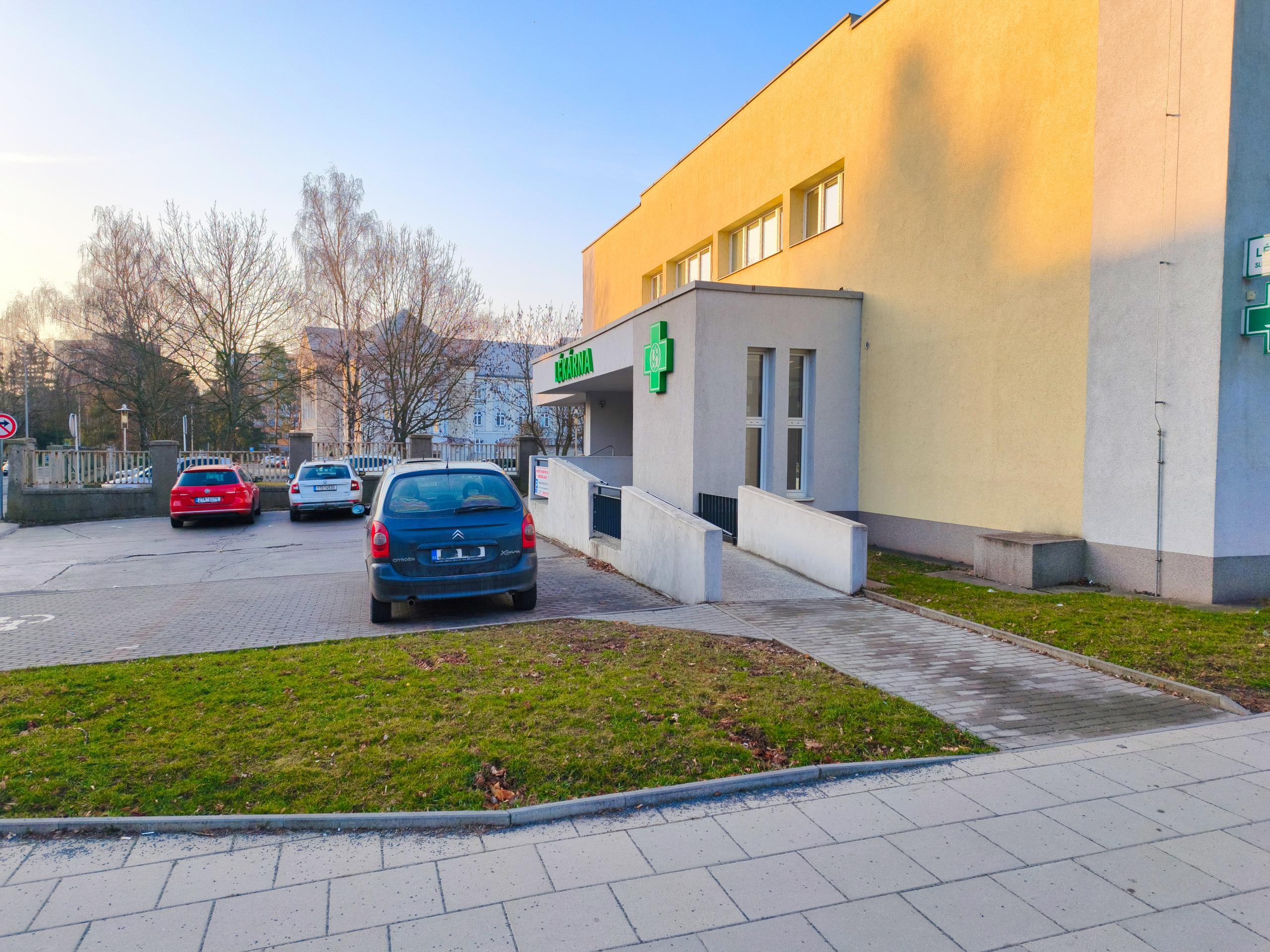 Nemocniční Lékárna Moravskoslezská nemocnice Opava foto 2