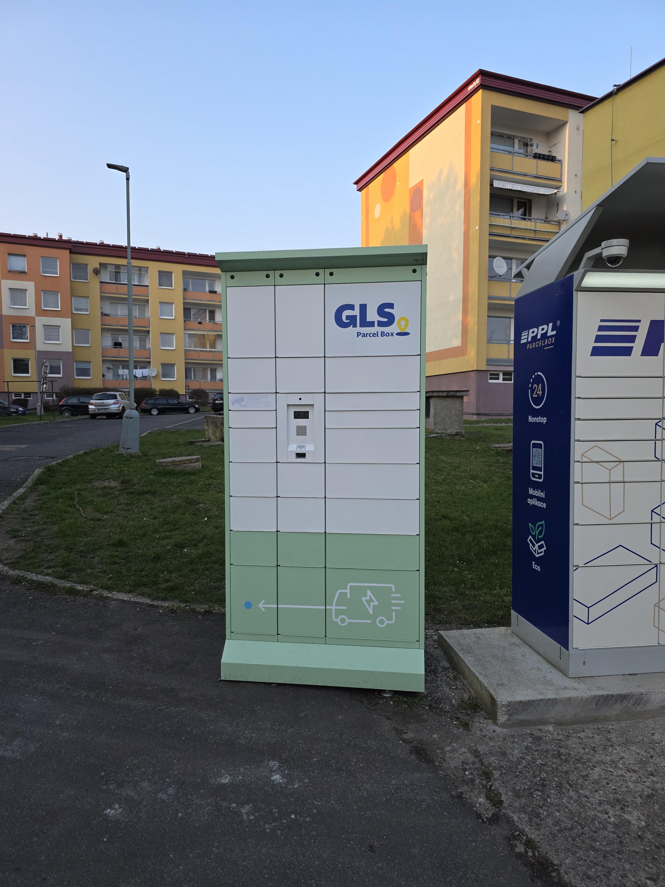 GLS Parcel Box foto 1