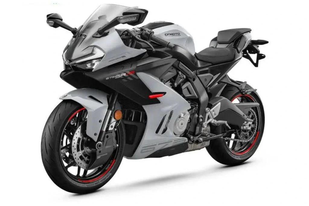 CFMOTO 675SR-R EURO5+ silniční motorka