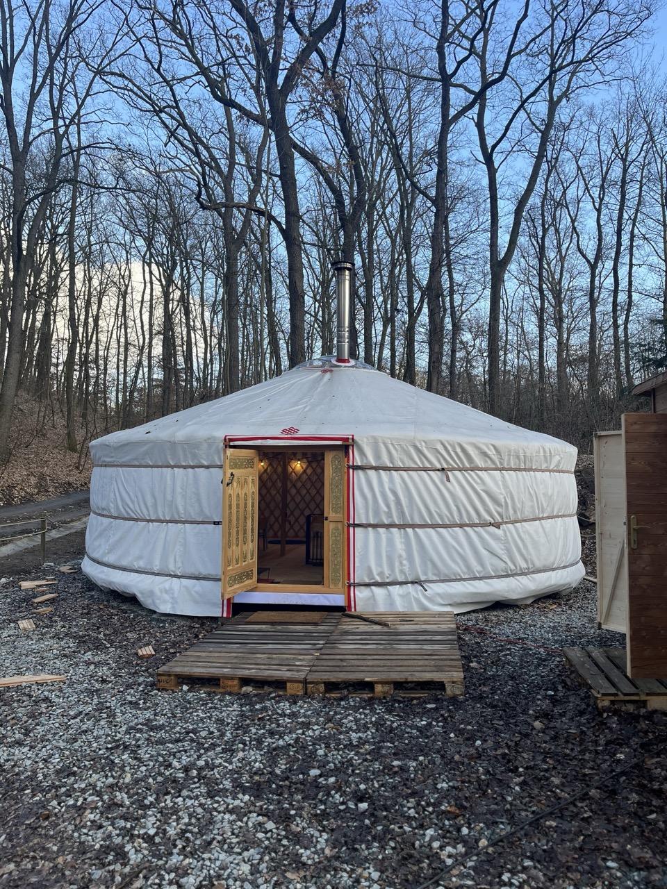 Lesní Jurtovna foto 2