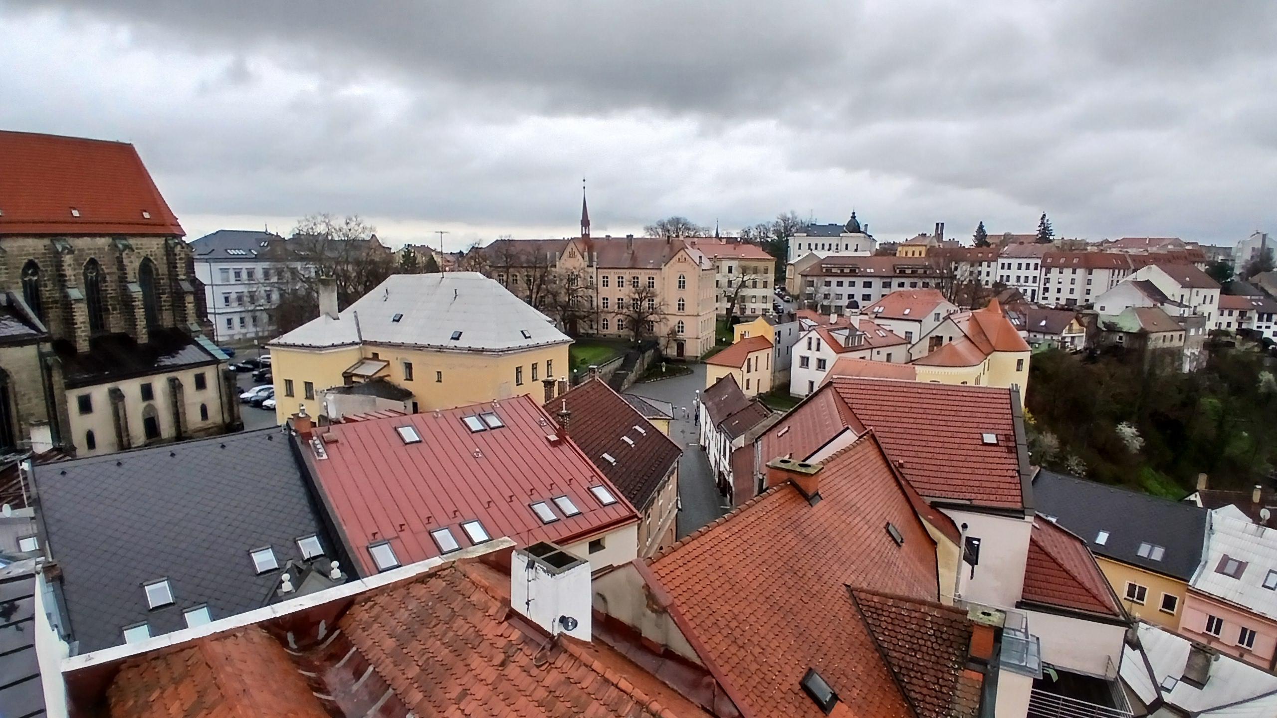 ZŠ Chrudim, Školní náměstí foto 2