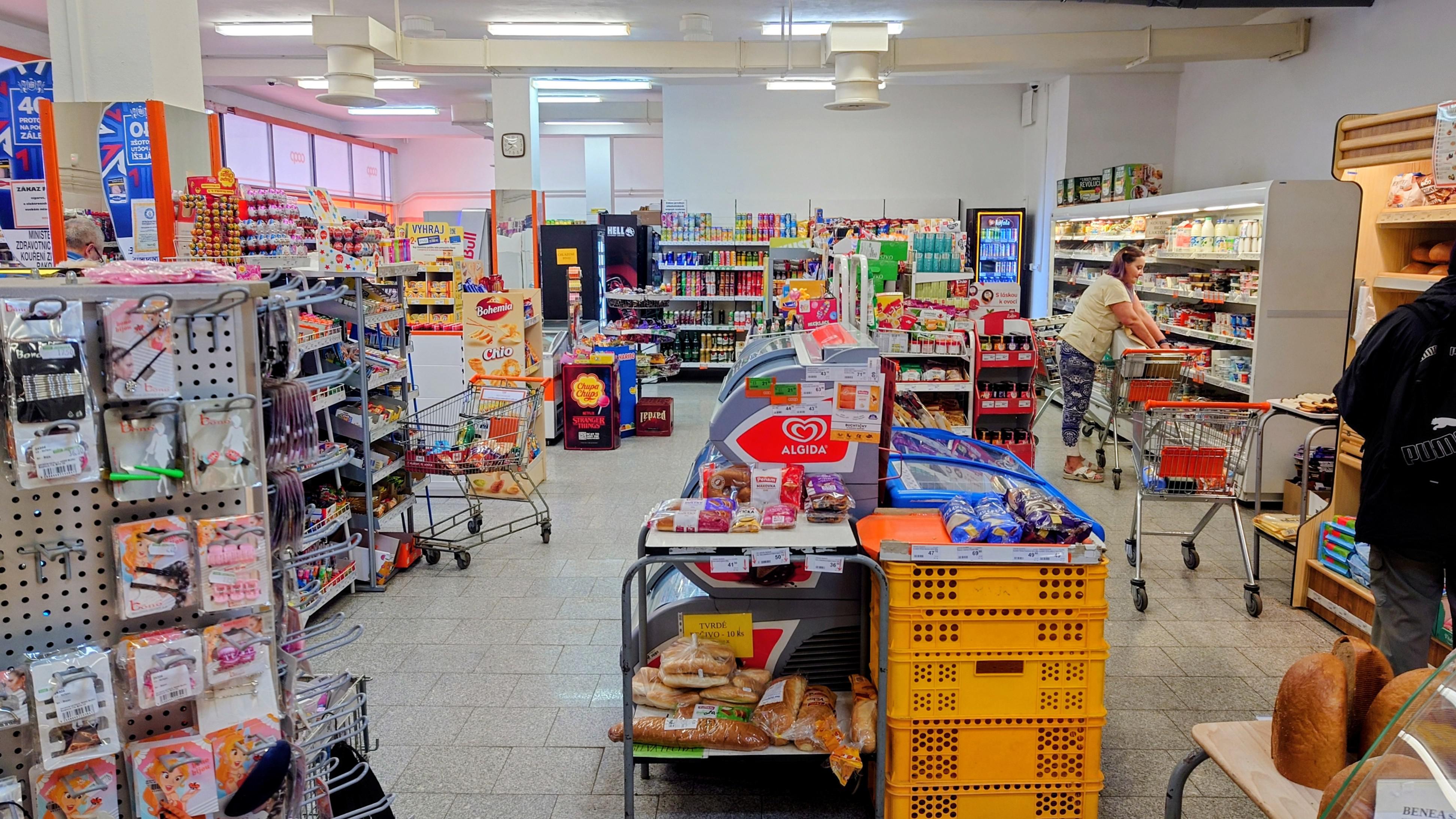 JEDNOTA, spotřební družstvo v Nymburce - COOP foto 2