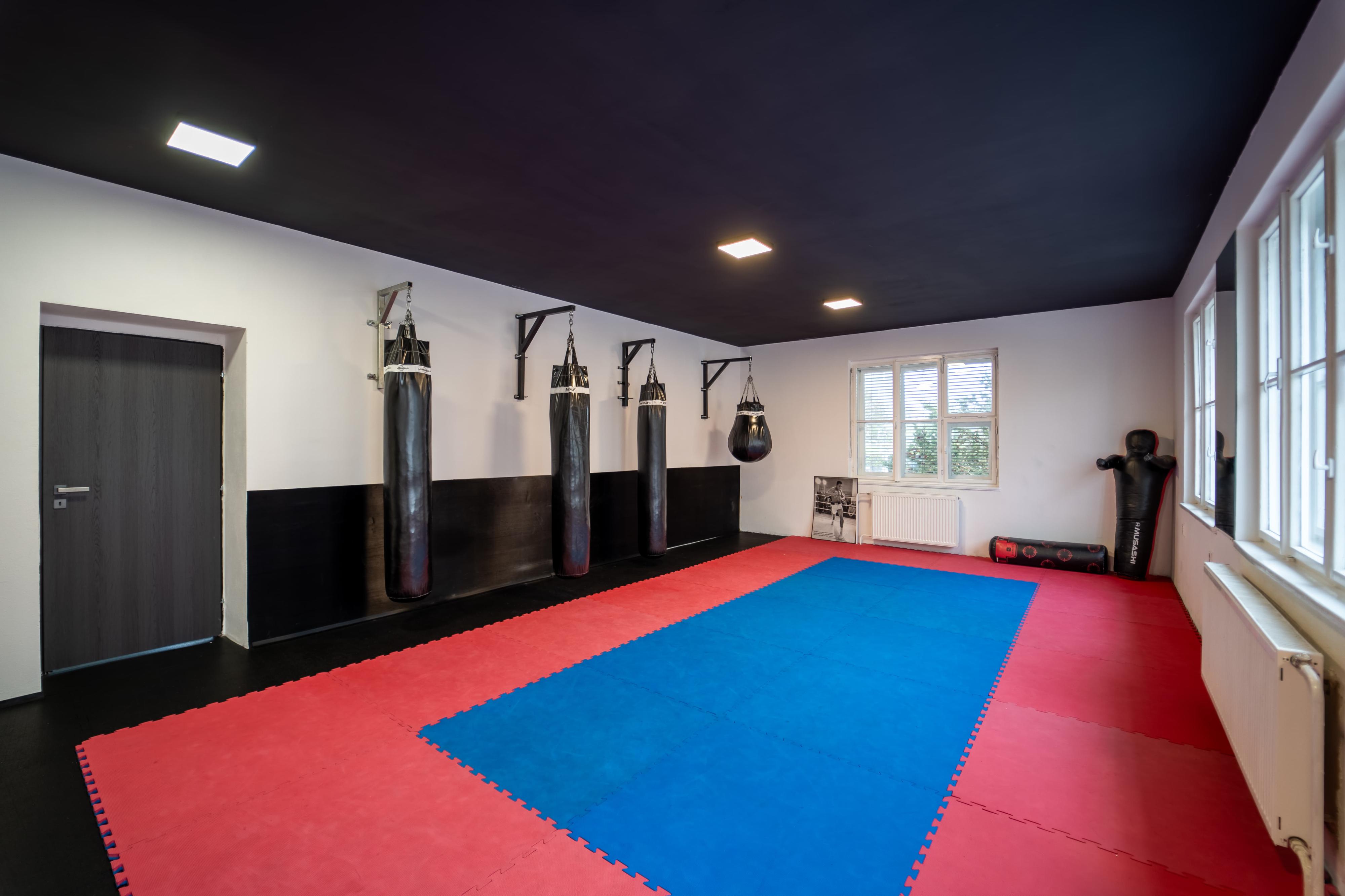 Posilovna Ganbare foto 3