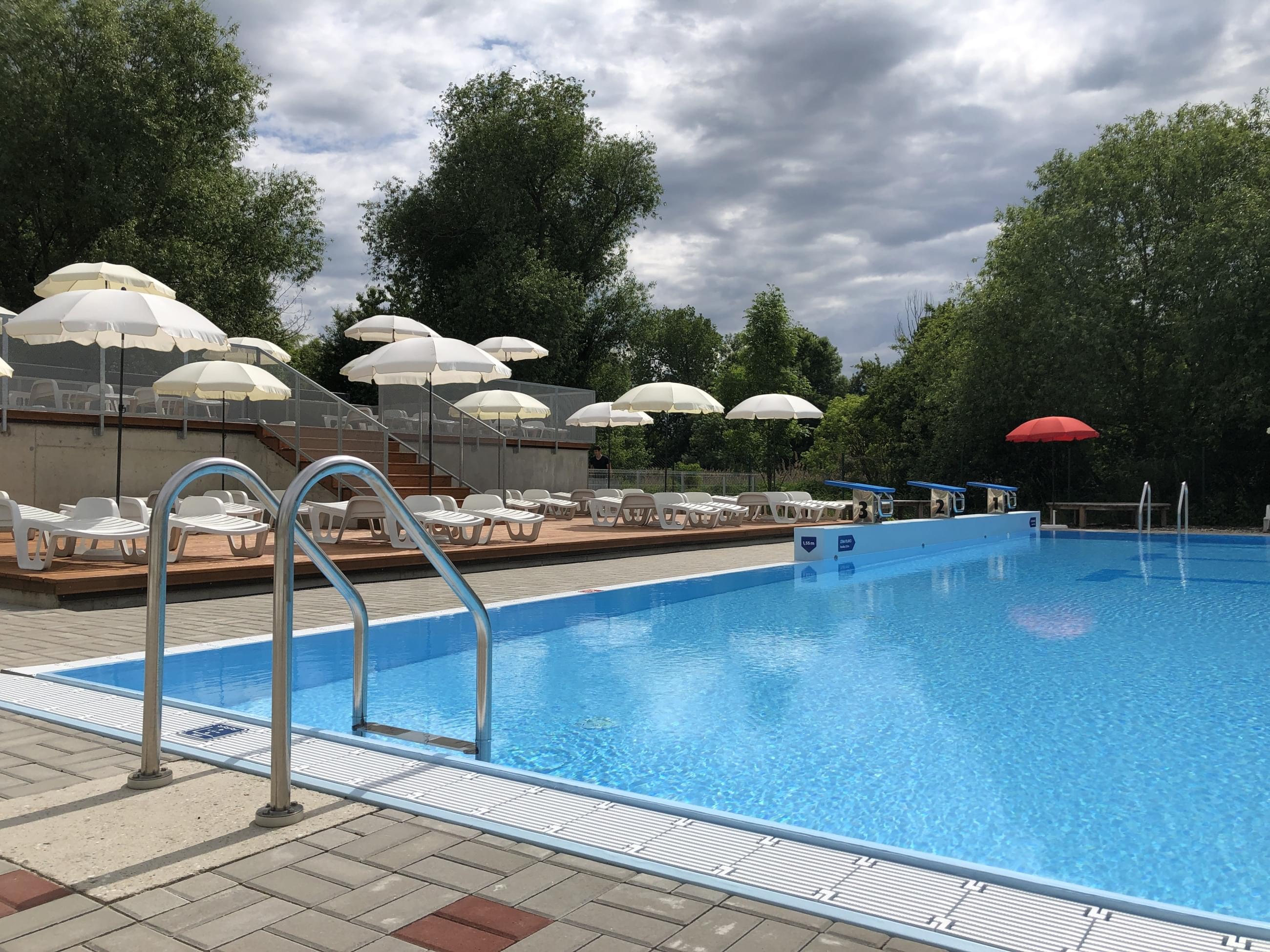 Koupaliště Kolovraty foto 2