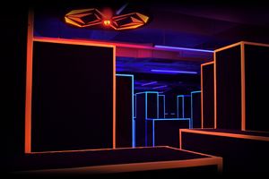 Firemní grafika Infinity Laser Game