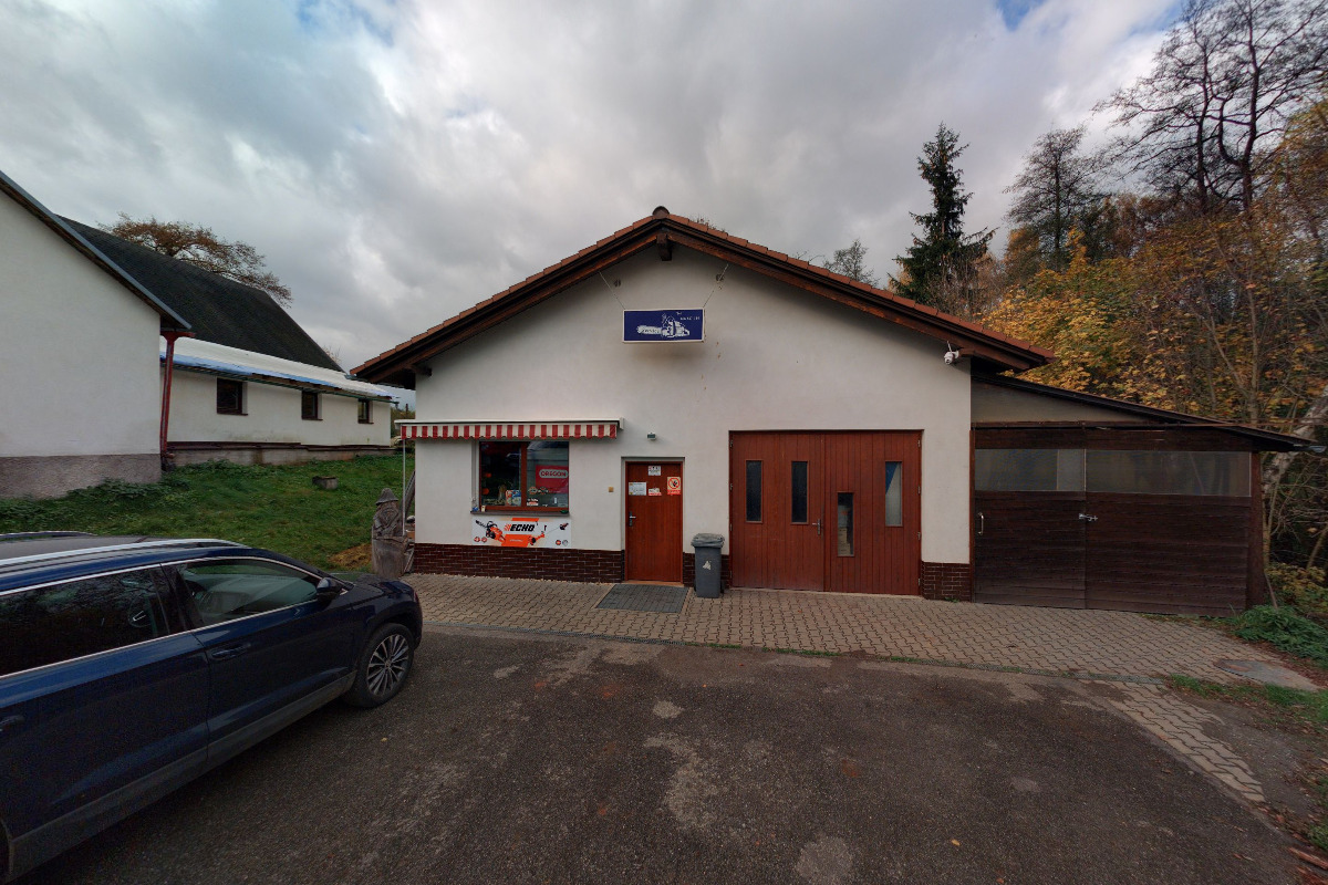 Zahradní technika Pěnička