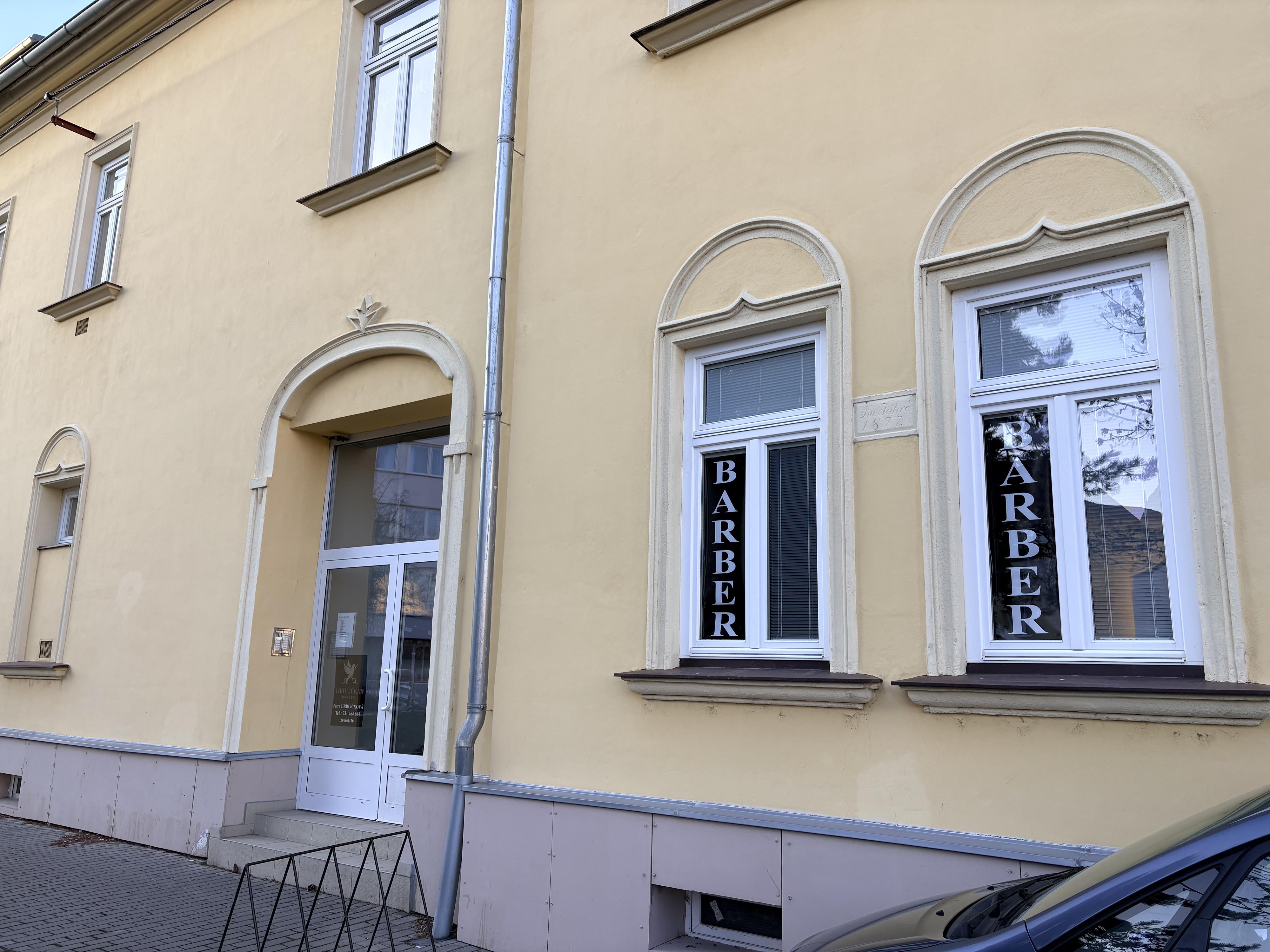 Barber Hrdlička's