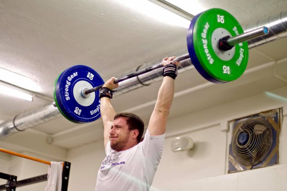 Be Strong foto 3