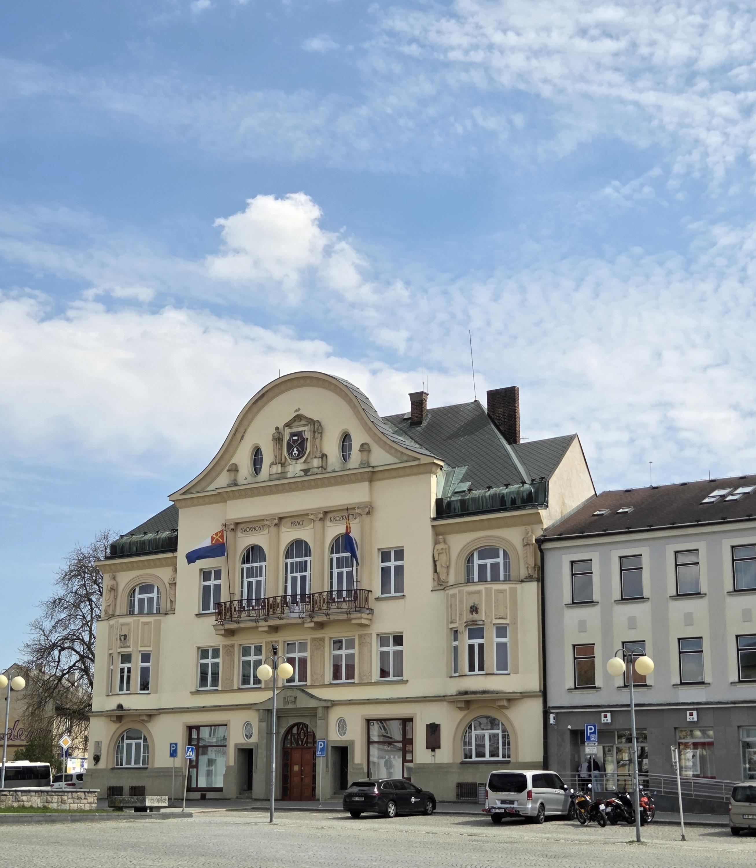 Humpolec - městský úřad foto 5