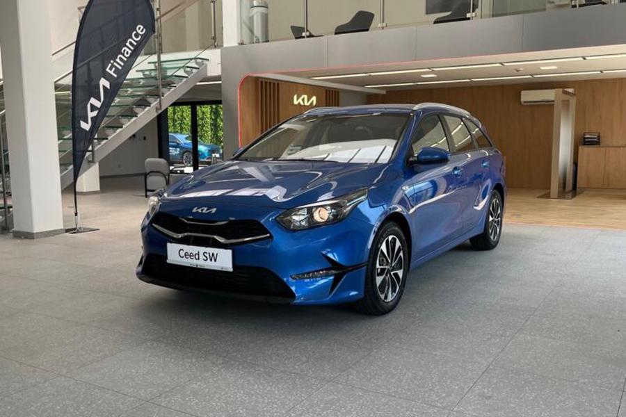 NOVINKA V AUTO TICHÝ | Kia Ceed SW SPIN