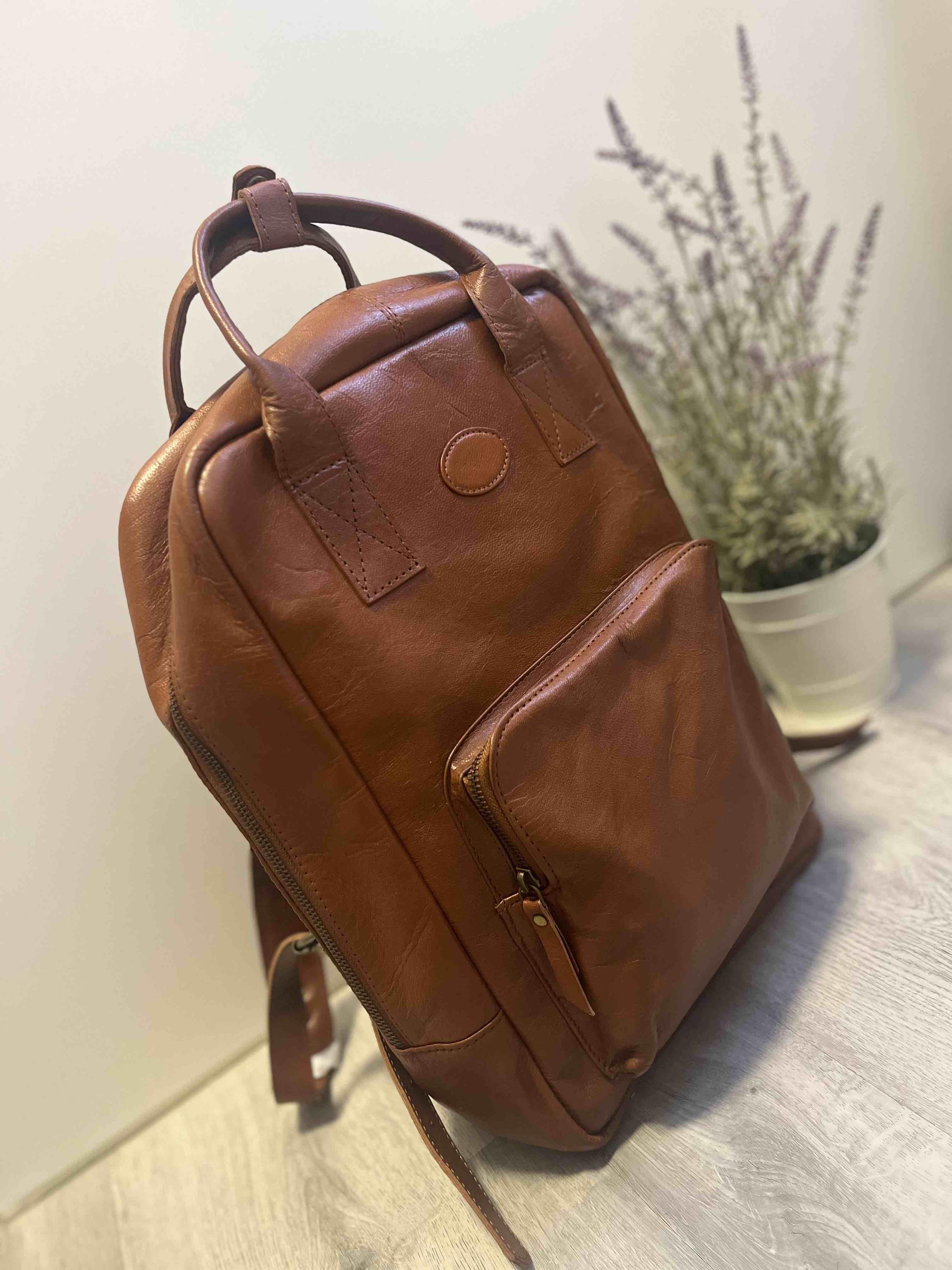 Opravna oděvů & šicí dílna, kožená galanterie foto 2