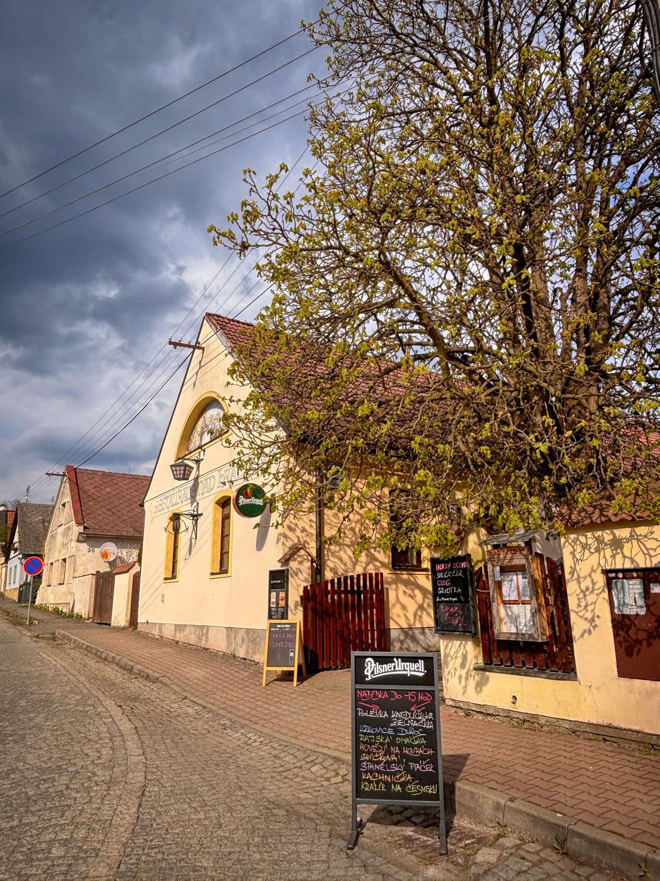 Restaurace a penzion Nad Hradem foto 2