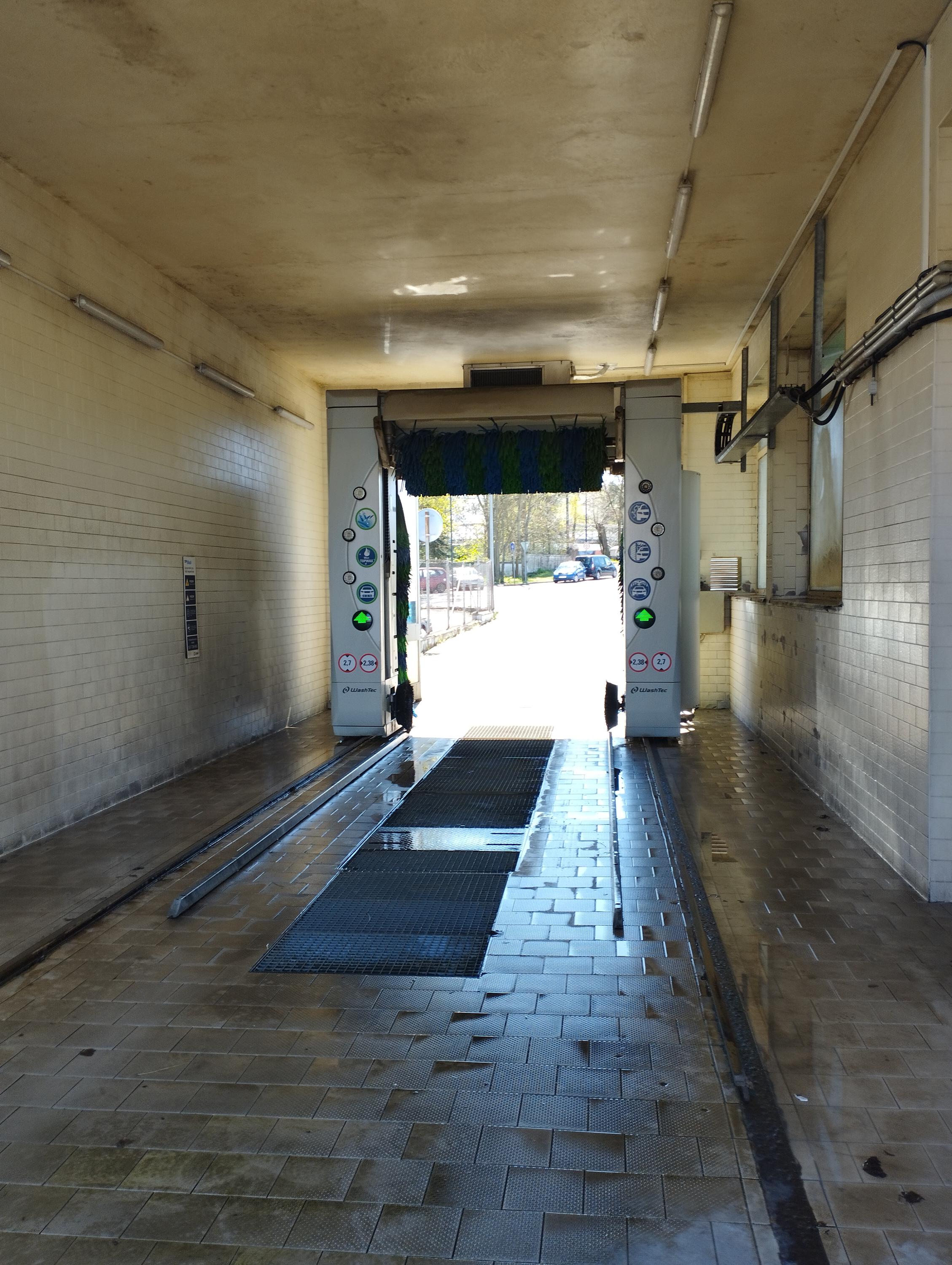 OMV TOP Wash - mycí linka foto 2