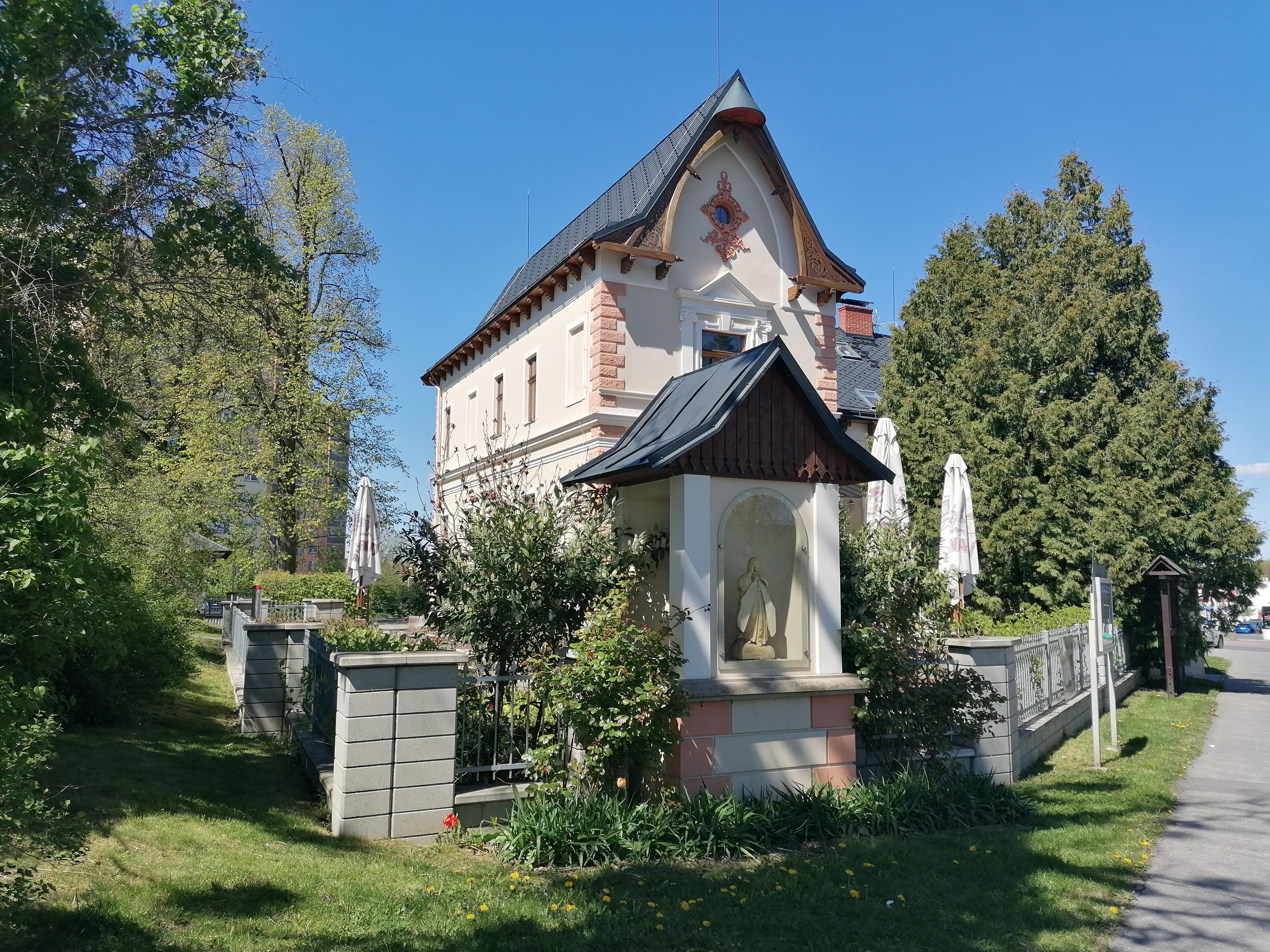 Vila Machů kavárna foto 5
