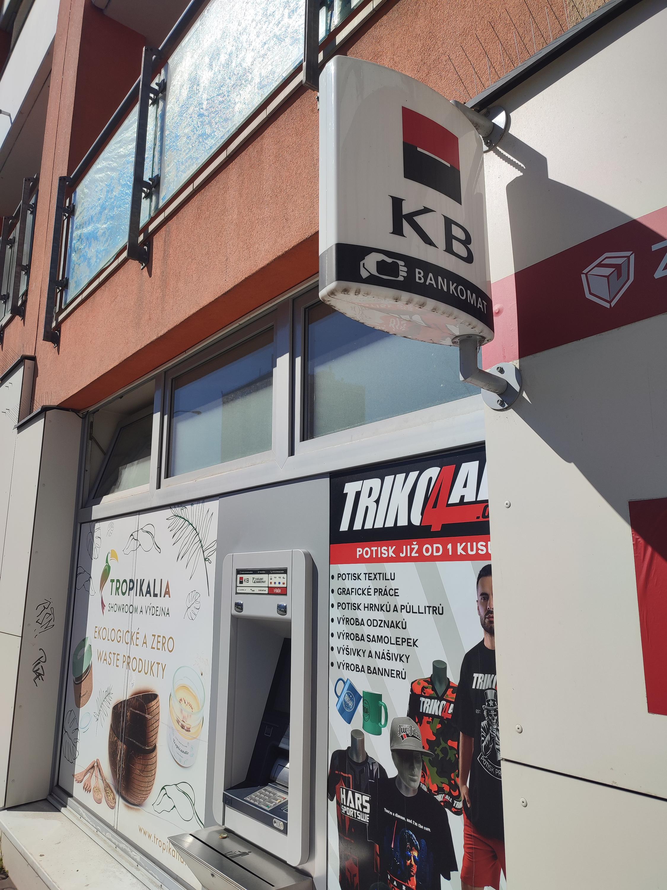 Bankomat Komerční banky foto 2
