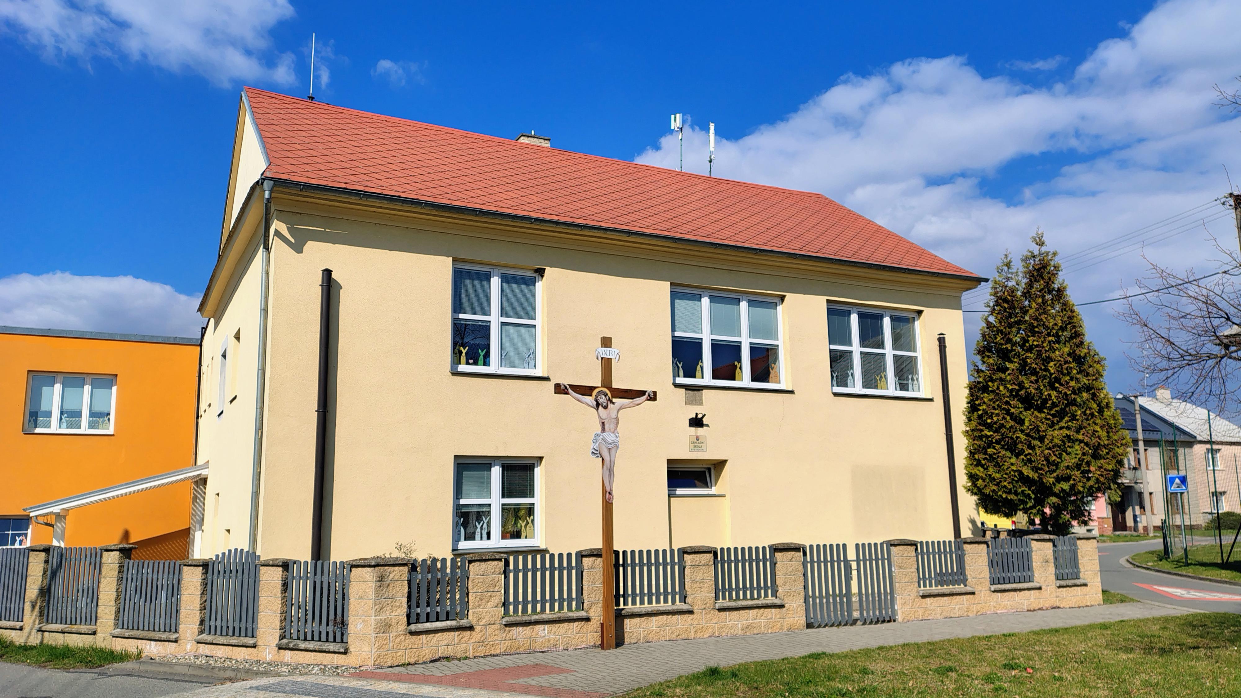 Základní škola a Mateřská škola Bystrovany