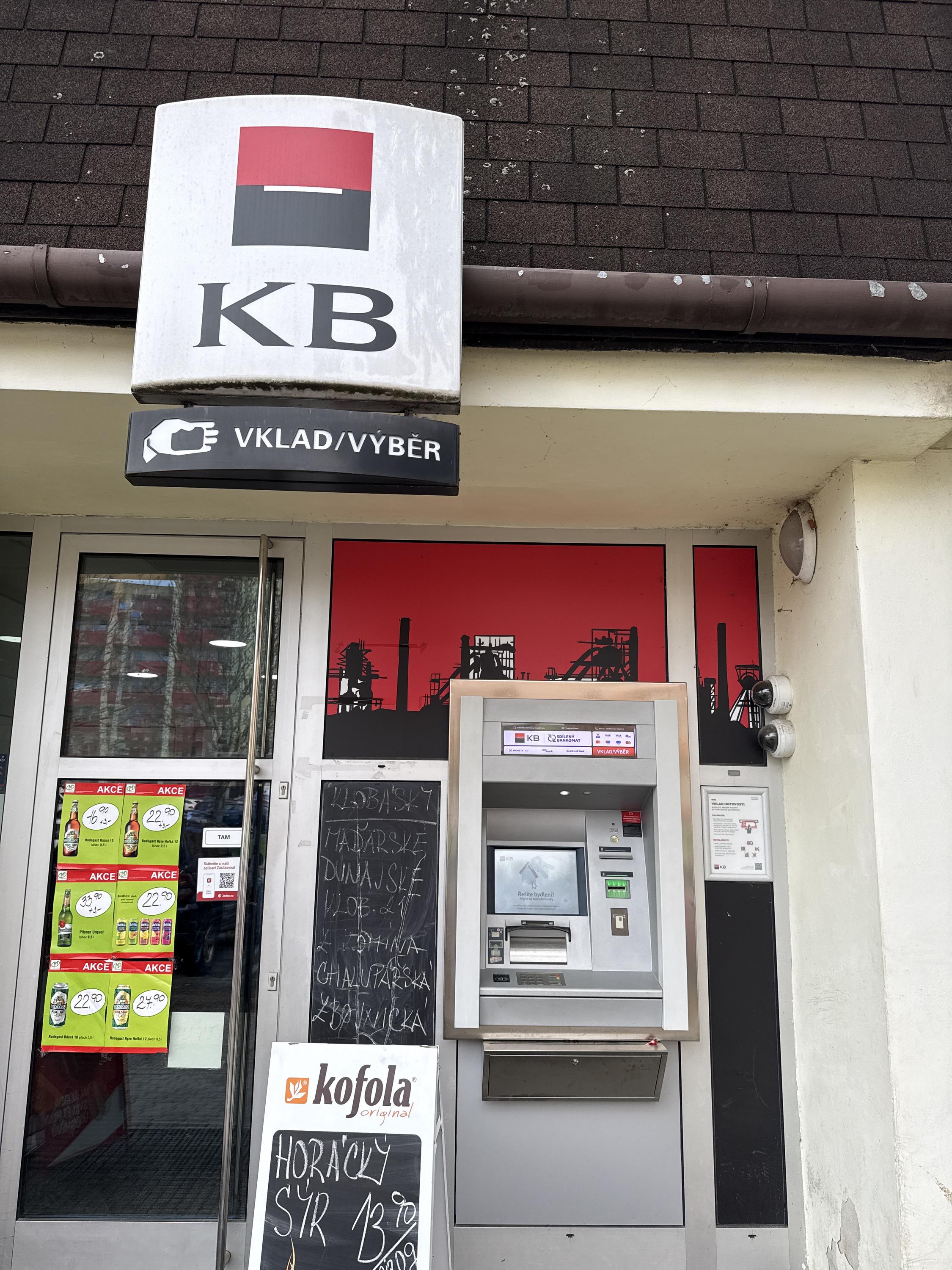 Bankomat Komerční banky foto 3