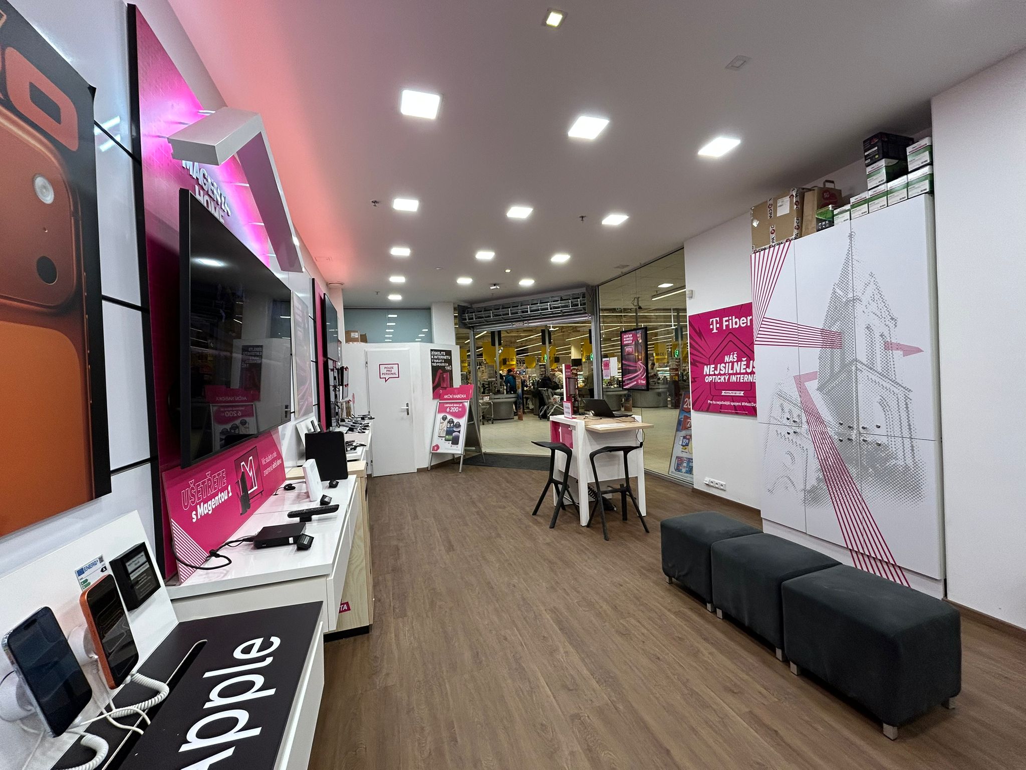 Partnerská prodejna T-Mobile foto 2