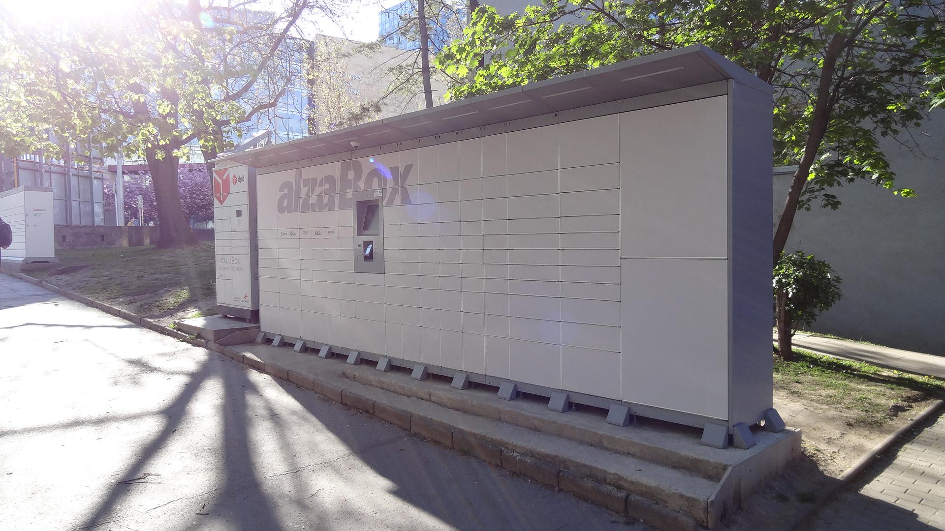 AlzaBox foto 3