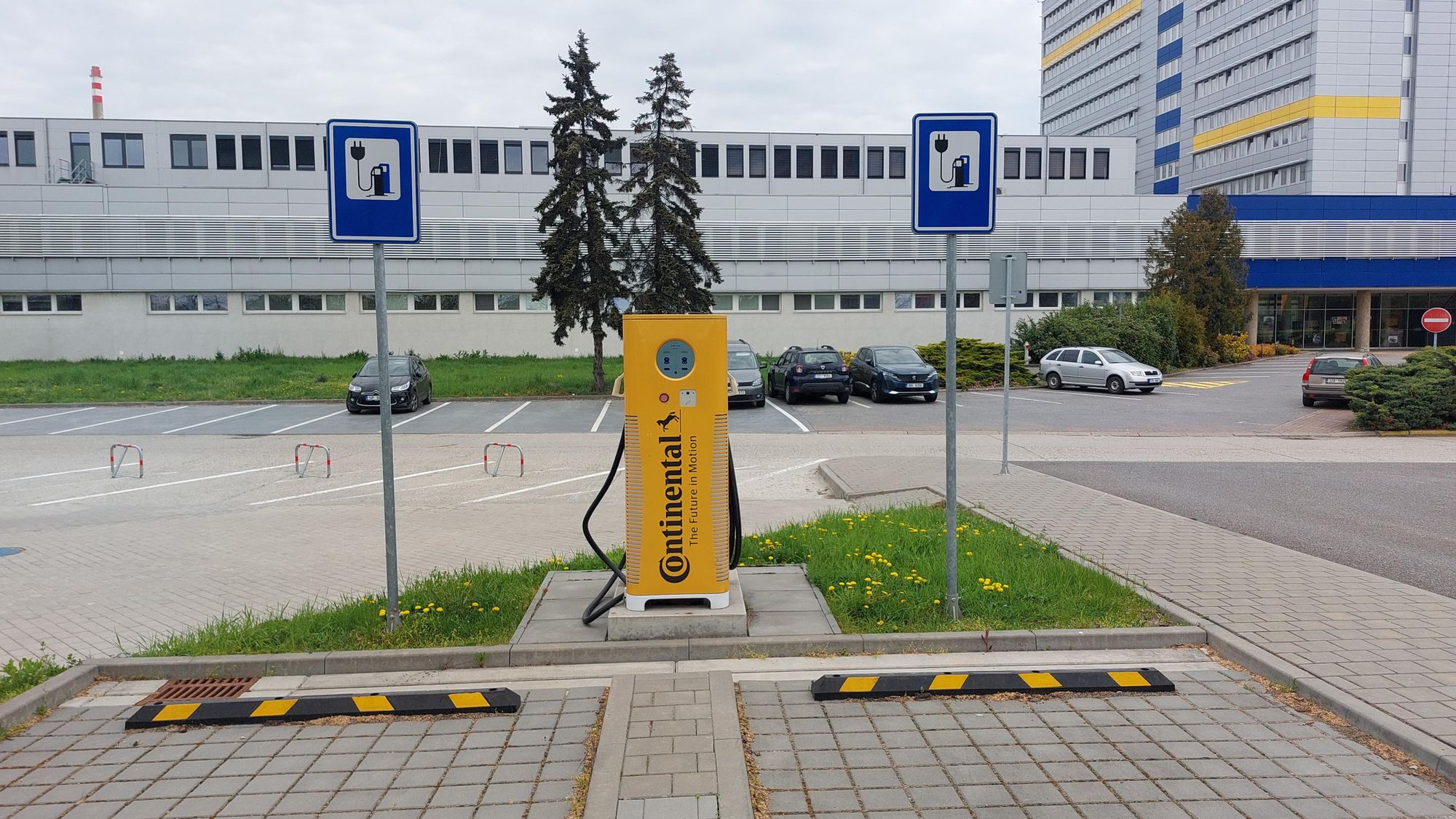 Nabíjecí stanice CoBa