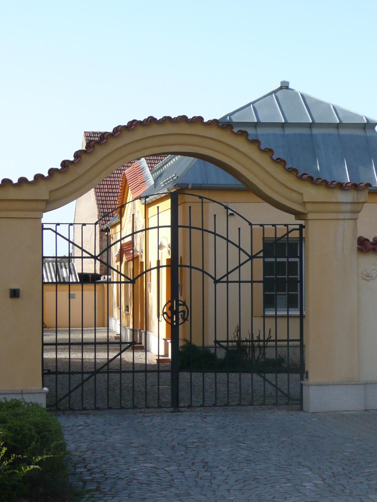 Tillerova vila
