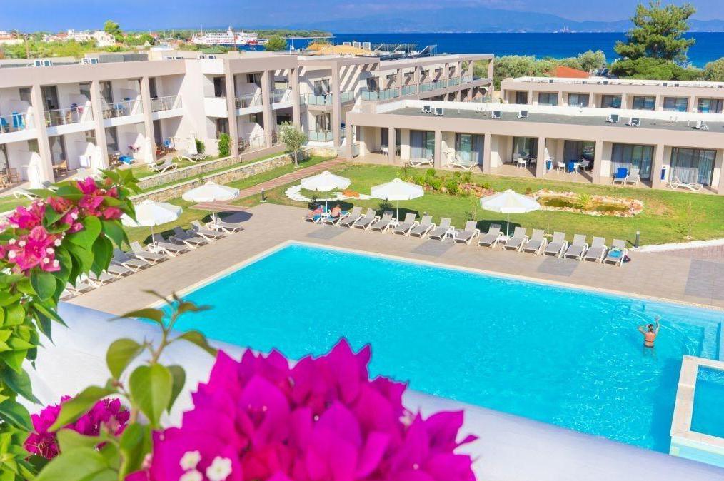 ČERVEN V ŘECKU - THASSOS - ALEA SUITES 4*
