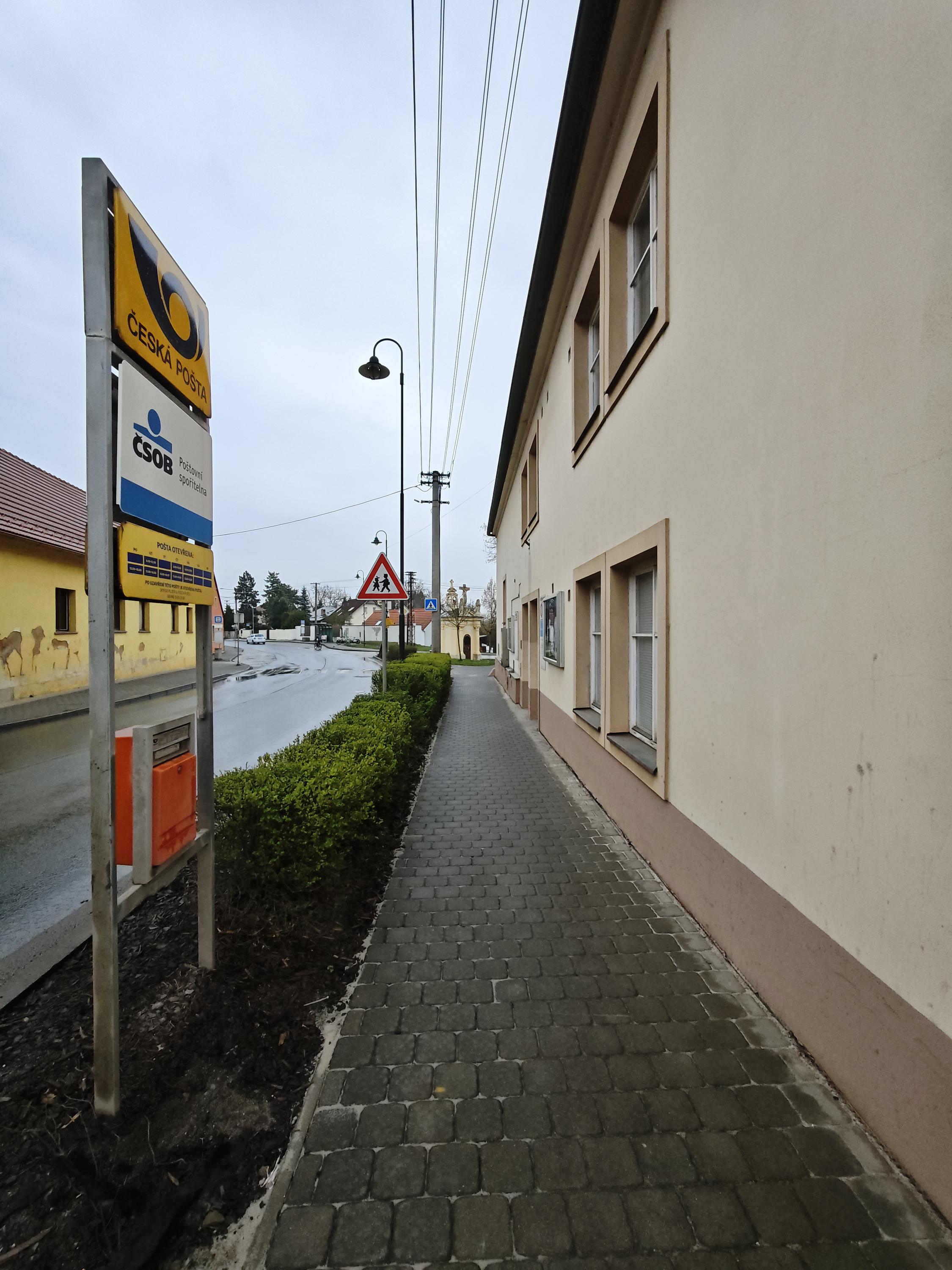 Pošta Plzeň 25 foto 3