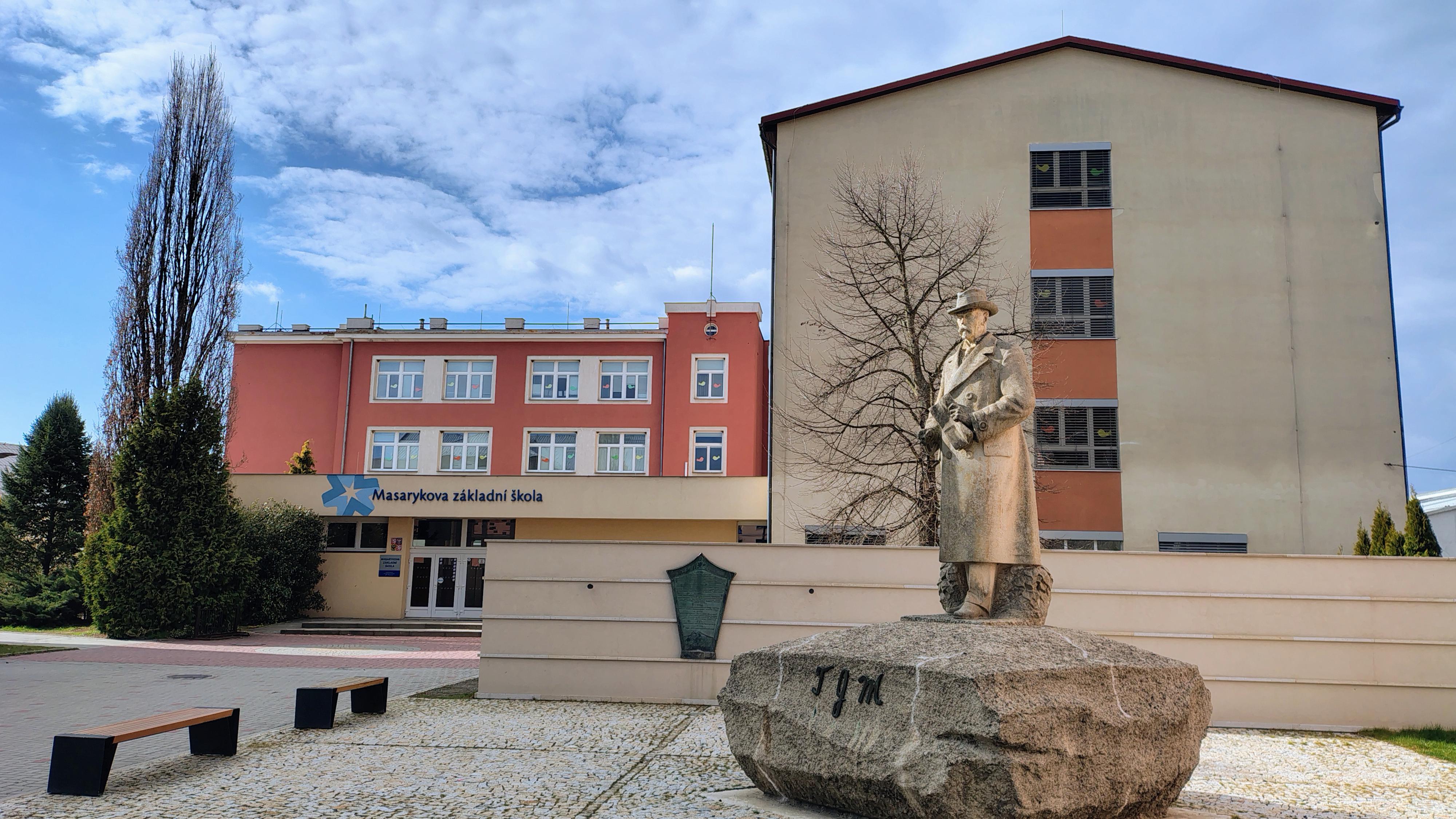 Masarykova ZŠ a MŠ Velká Bystřice