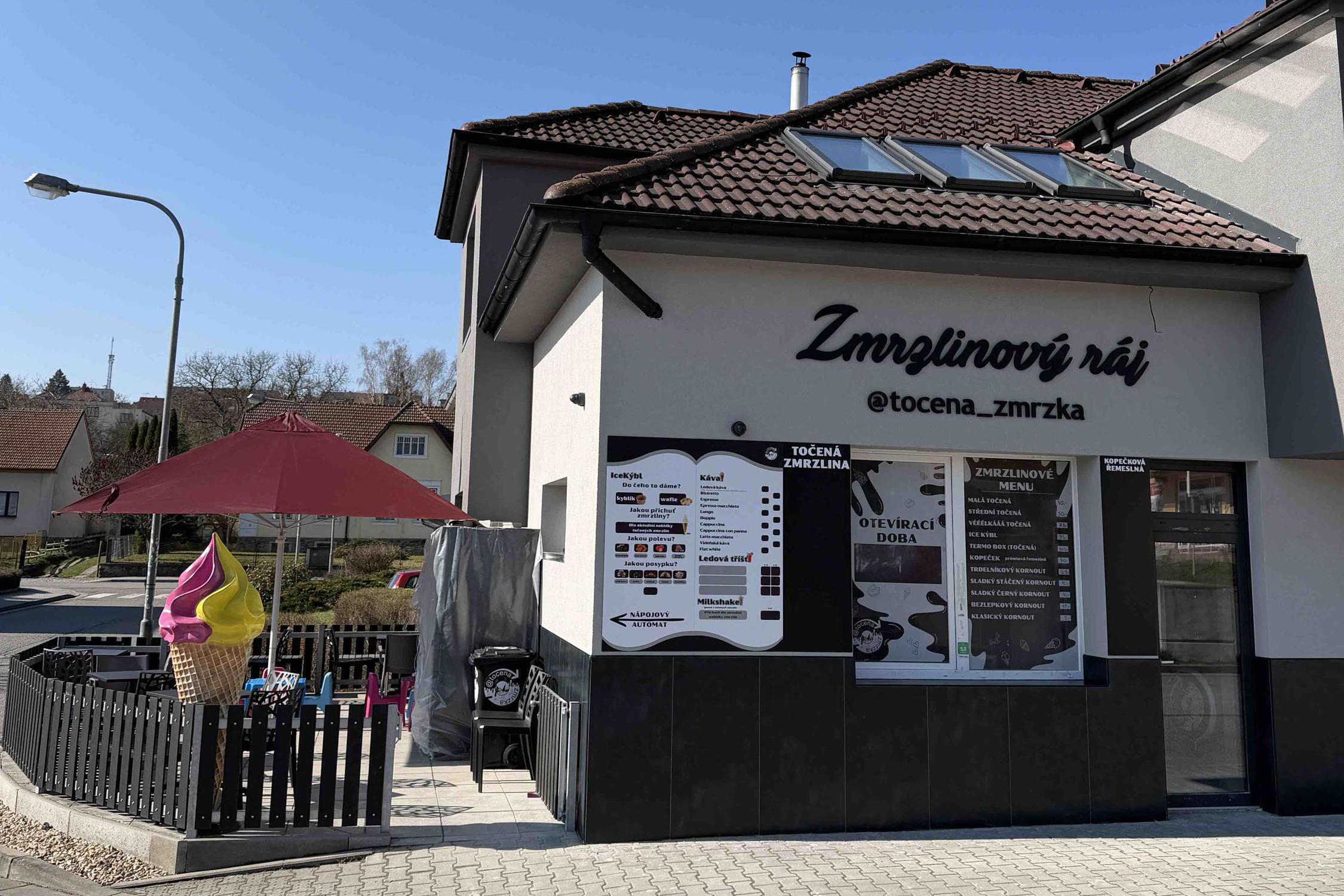 Zmrzlinový ráj tocena_zmrzka