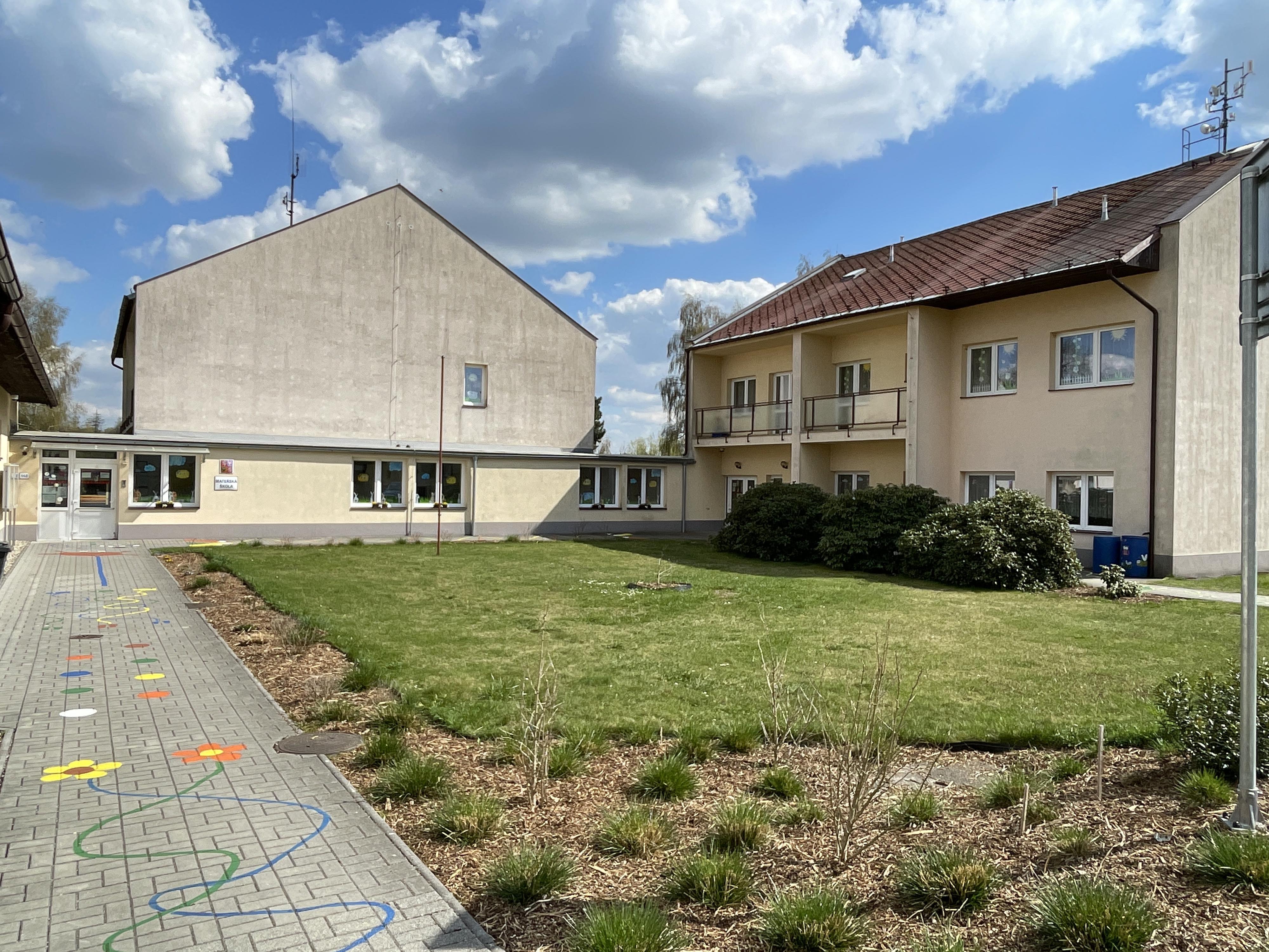 ZŠ a MŠ Studená foto 2