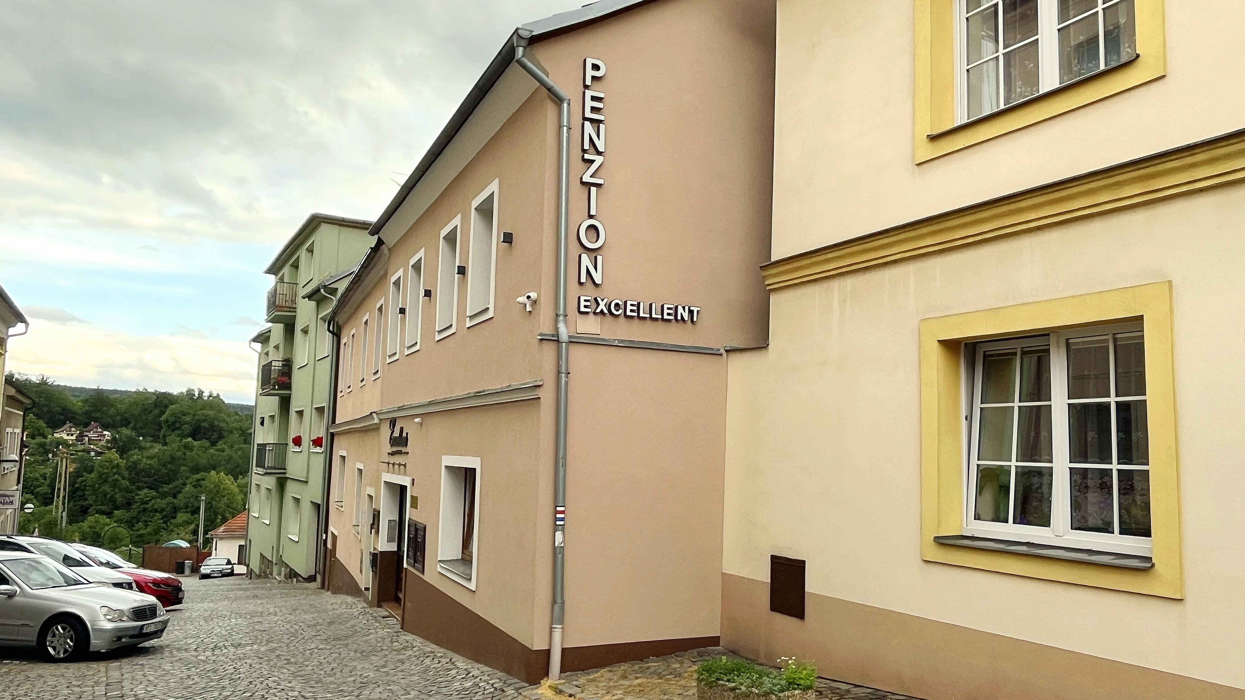 Hotel Excellent, s.r.o. foto 2