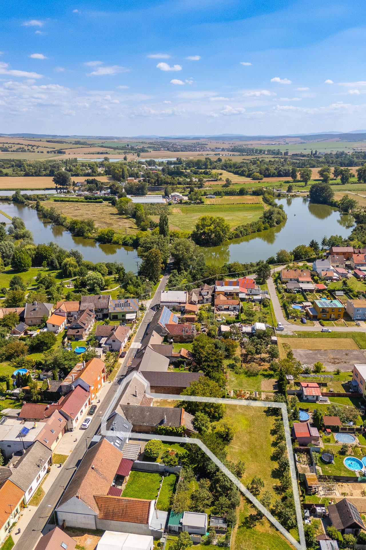 Jakub Vrba - fotograf nemovitostí foto 1