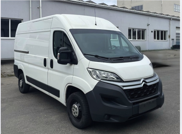 Půjč si dodávku Zlín foto 3