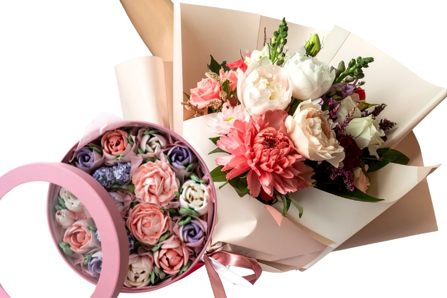 Balicí materiály - tašky, floristické role a boxy