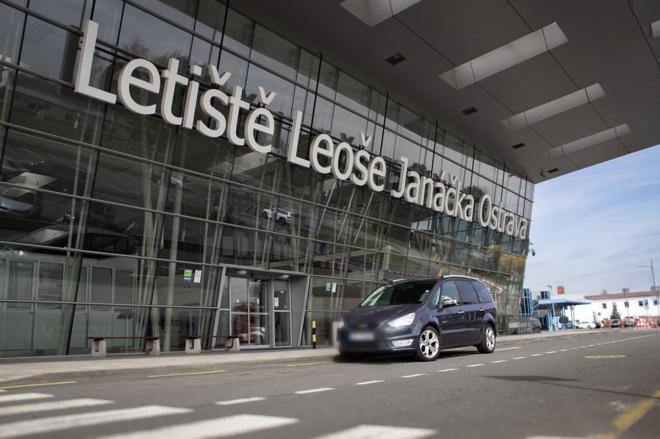 BLAHUT Transfers foto 1