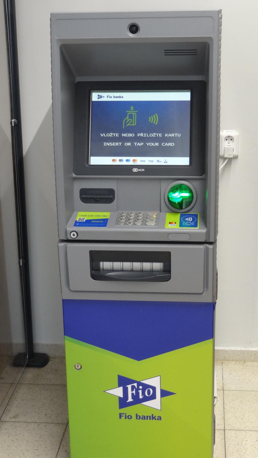 Bankomat Fio banky foto 3
