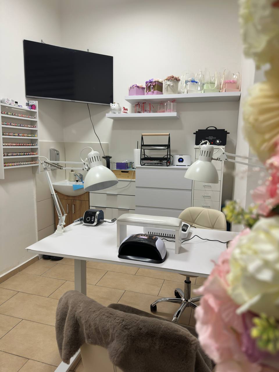 Dondenko.nails foto 4